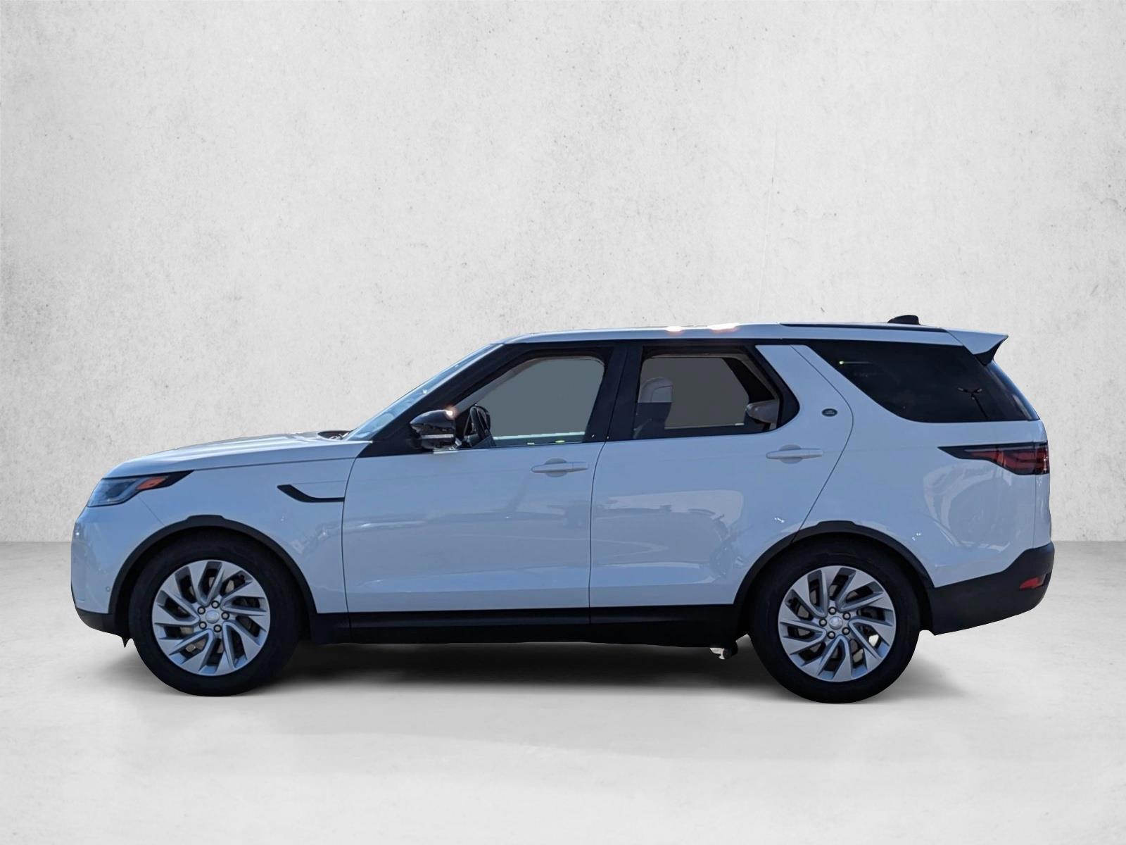 Thumbnail: 2024 Land Rover Discovery - 2