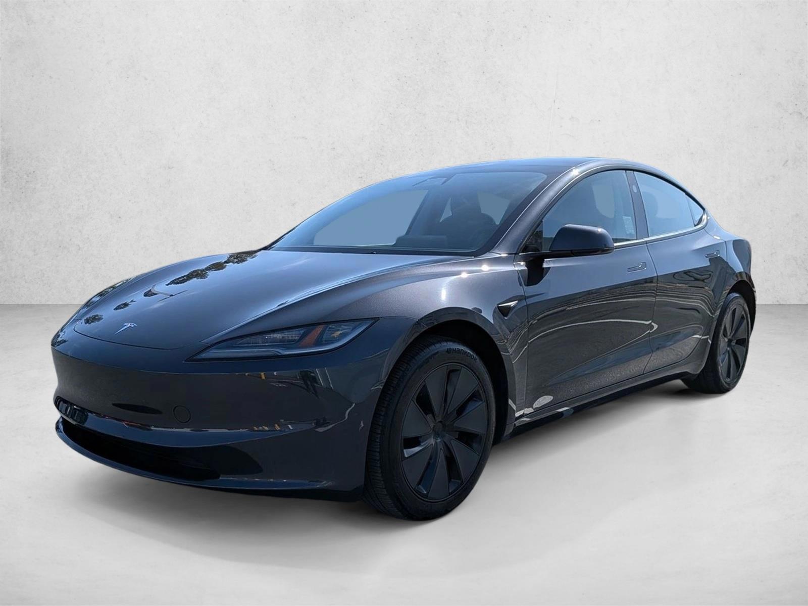 Thumbnail: 2025 Tesla Model 3 - 1
