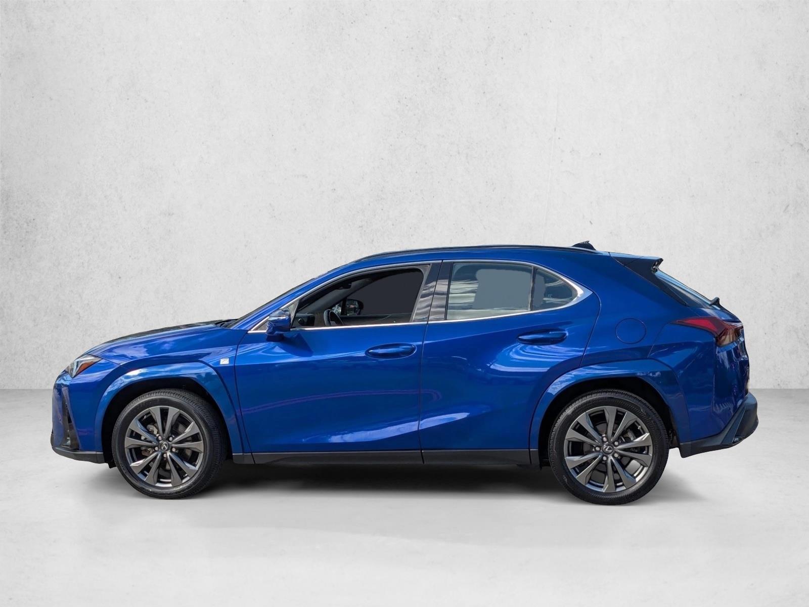 Thumbnail: 2023 Lexus UX - 2