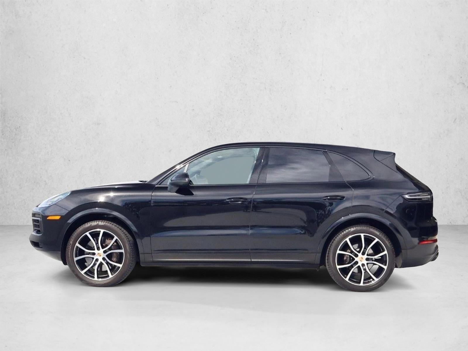 Thumbnail: 2023 Porsche Cayenne - 2