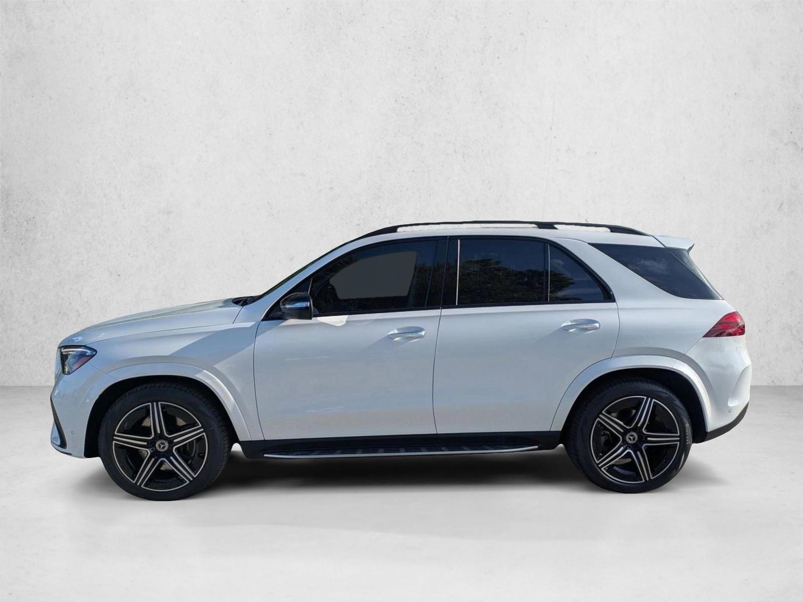 Thumbnail: 2026 Mercedes-Benz GLE - 2