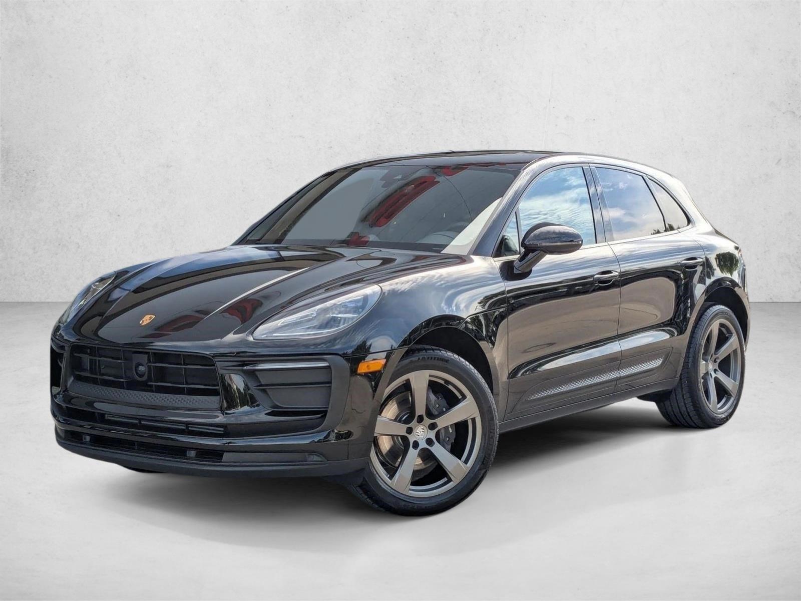 Thumbnail: 2026 Porsche Macan - 1