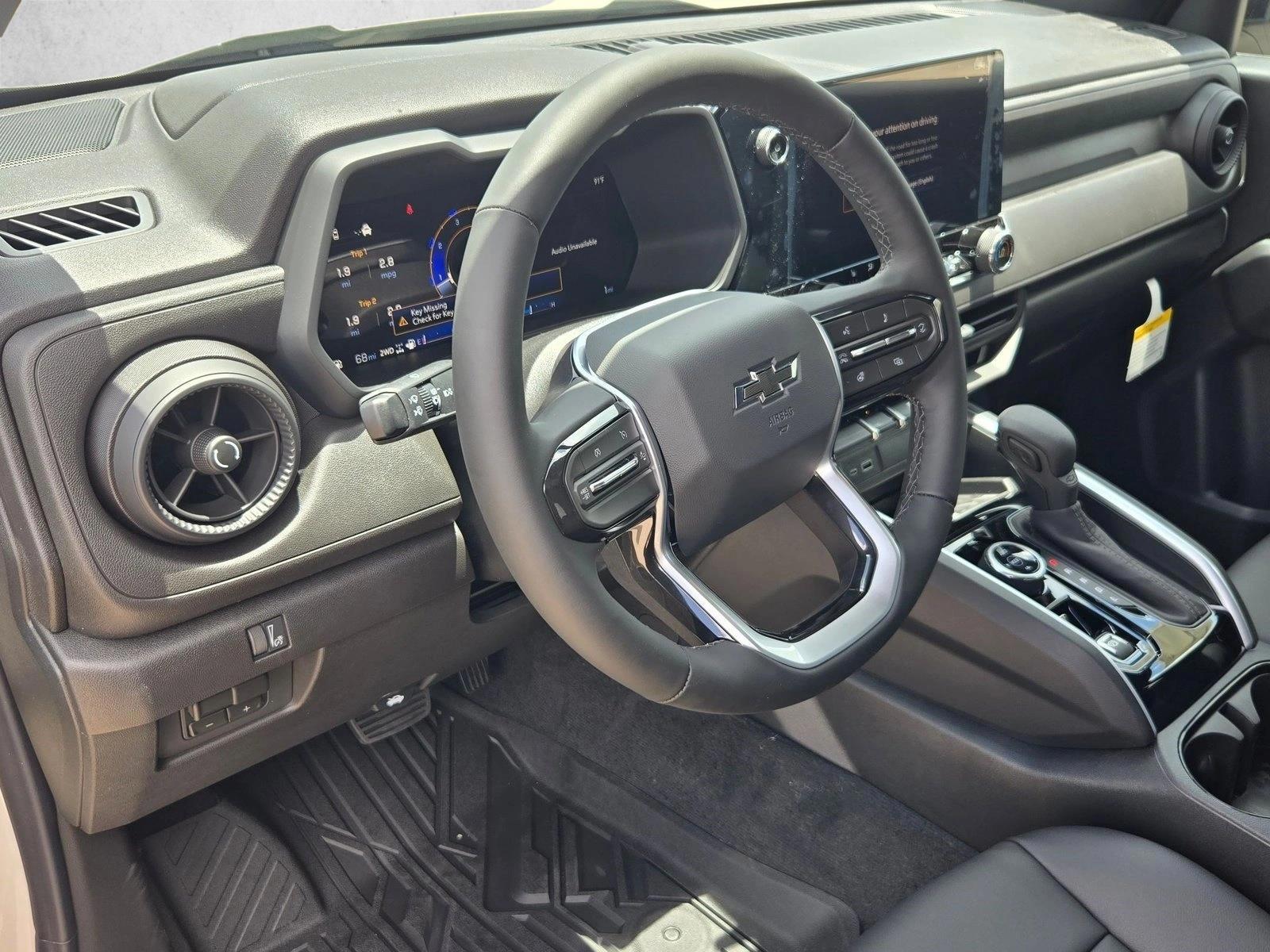 Thumbnail: 2026 Chevrolet Colorado - 3
