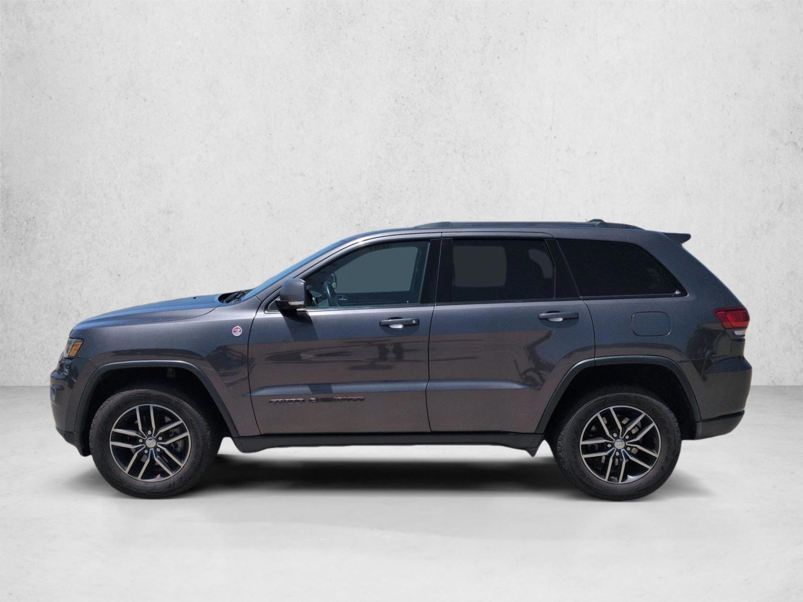 Thumbnail: 2017 Jeep Grand Cherokee - 2