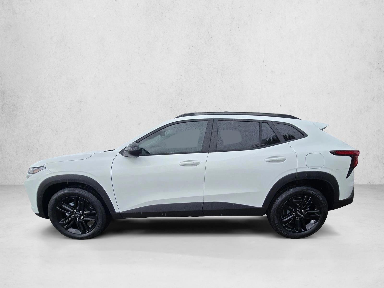 Thumbnail: 2026 Chevrolet Trax - 2