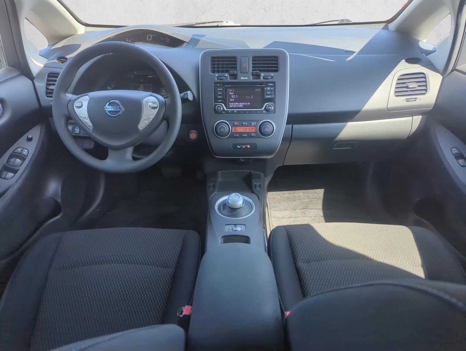 Thumbnail: 2016 Nissan Leaf - 2