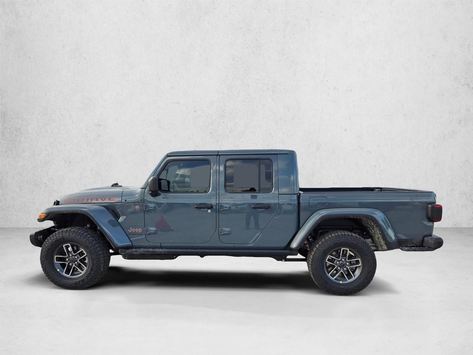 Thumbnail: 2026 Jeep Gladiator - 2