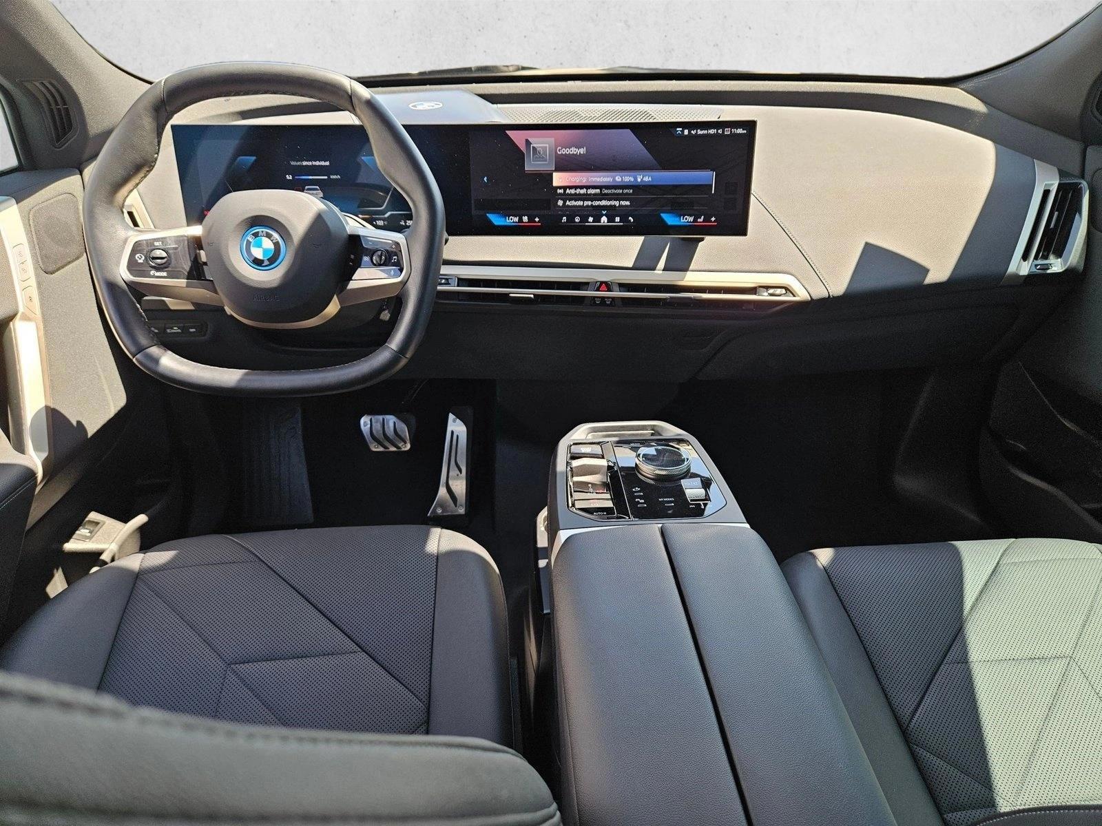 Thumbnail: 2024 BMW iX - 3