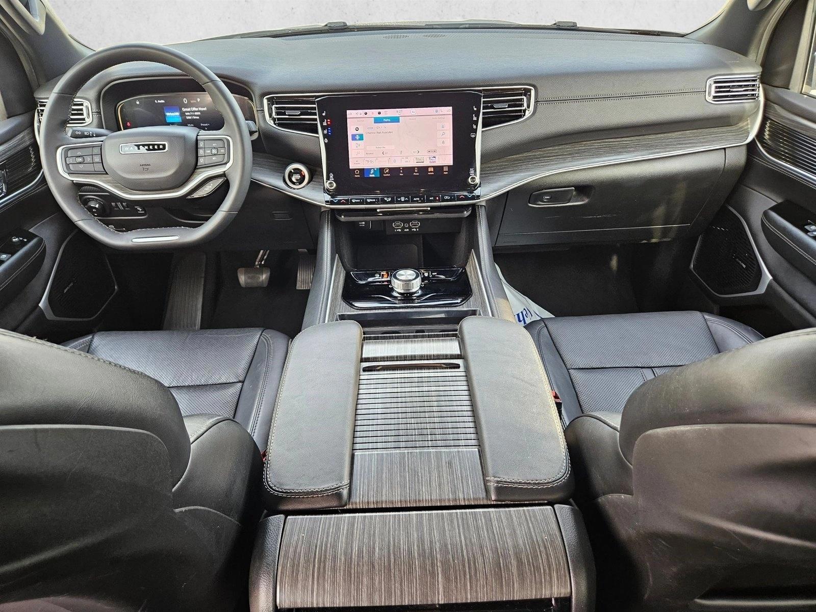 Thumbnail: 2024 Jeep Wagoneer - 3
