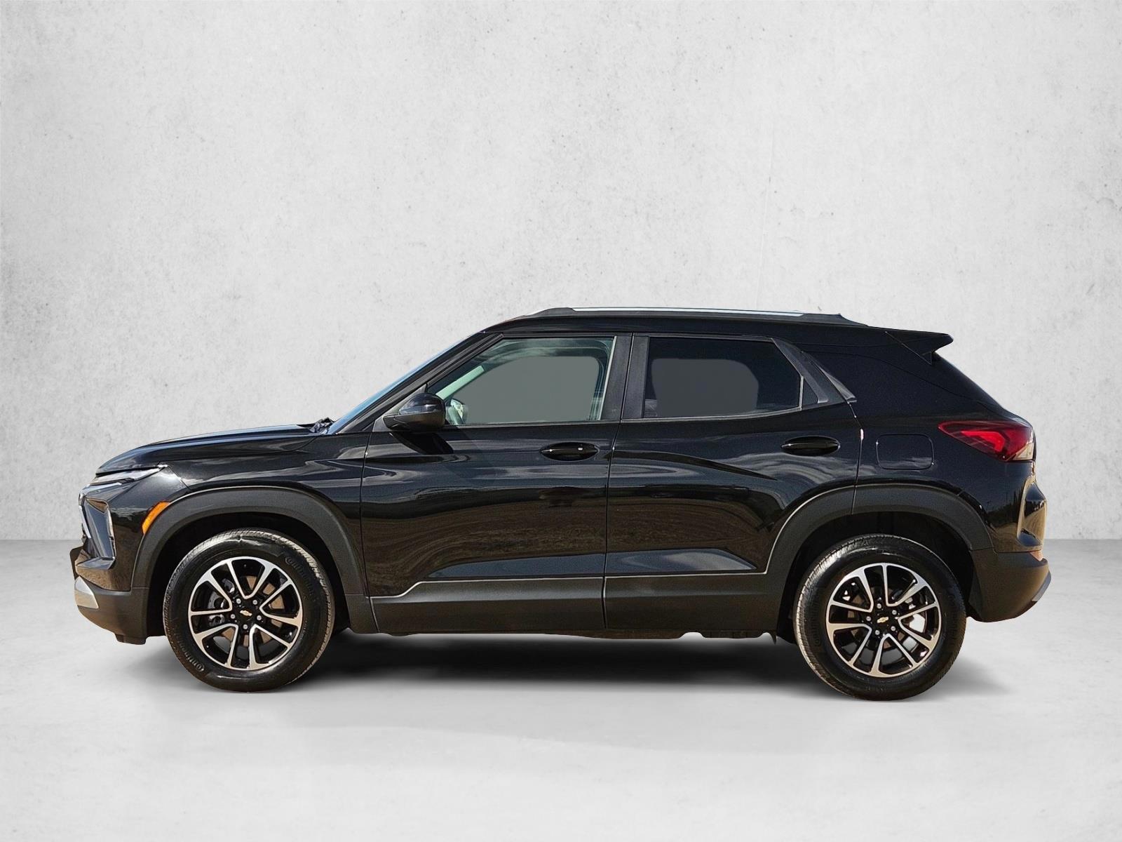 Thumbnail: 2025 Chevrolet TrailBlazer - 2