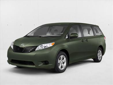 2013 Toyota Sienna LE -
                  Centennial, CO