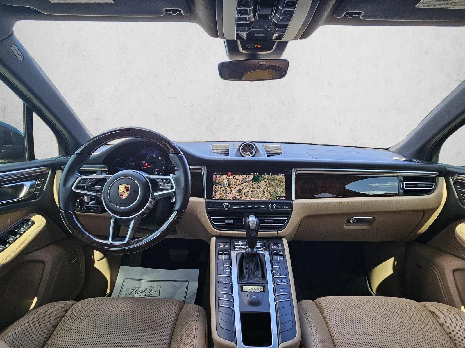 Thumbnail: 2020 Porsche Macan - 3
