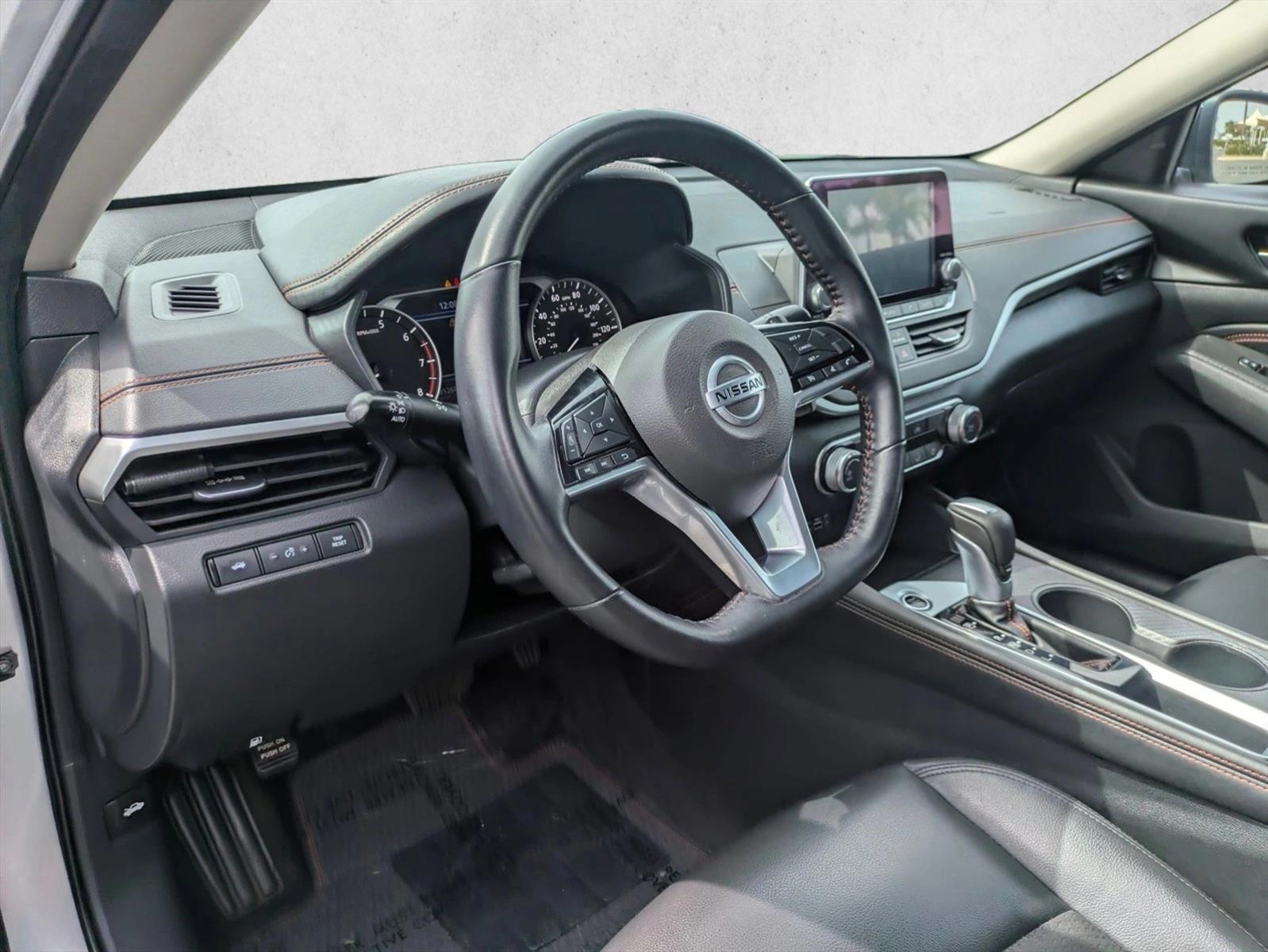 Thumbnail: 2020 Nissan Altima - 3