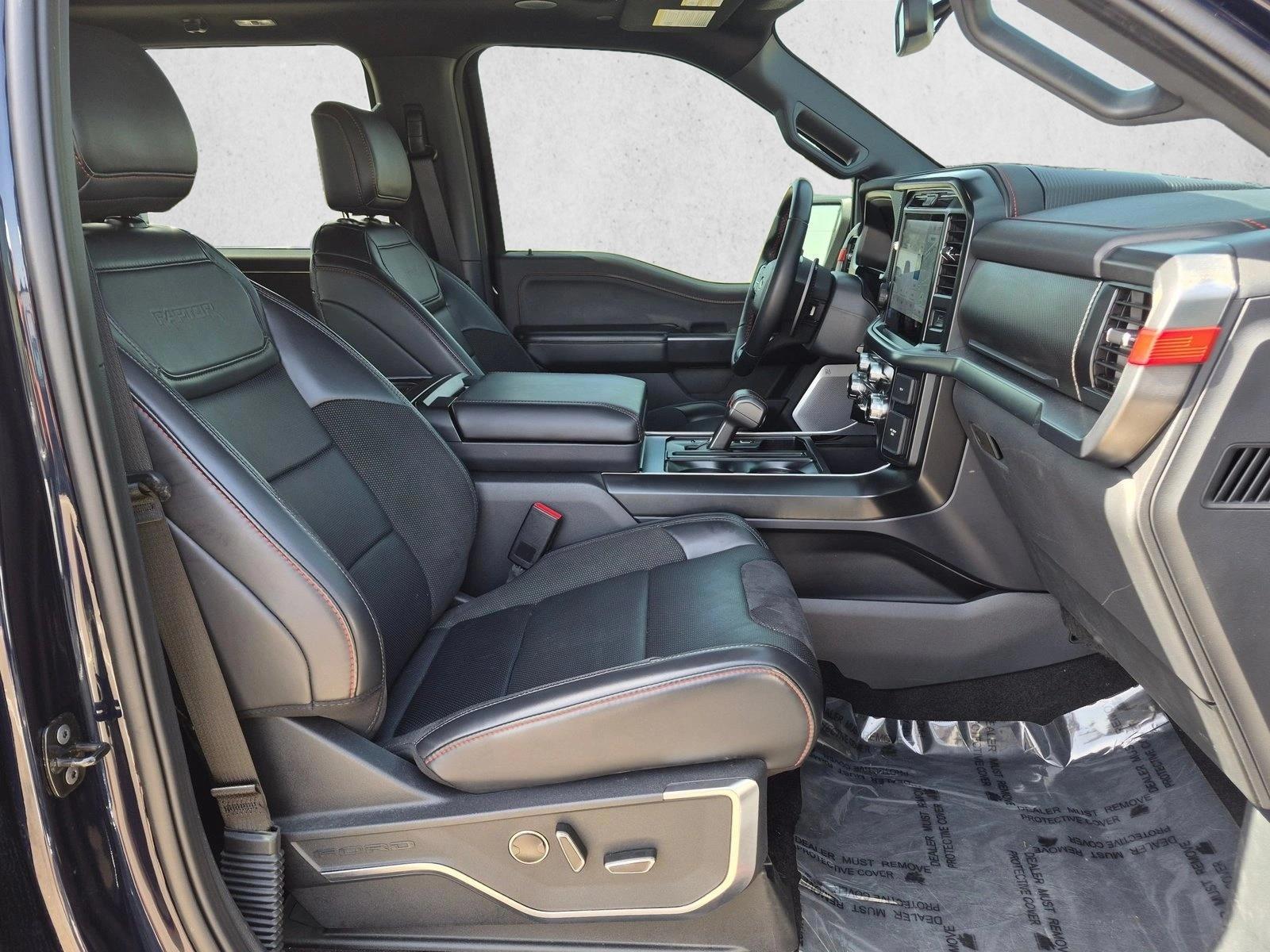 2025 Ford F-150 Raptor - Photo 21