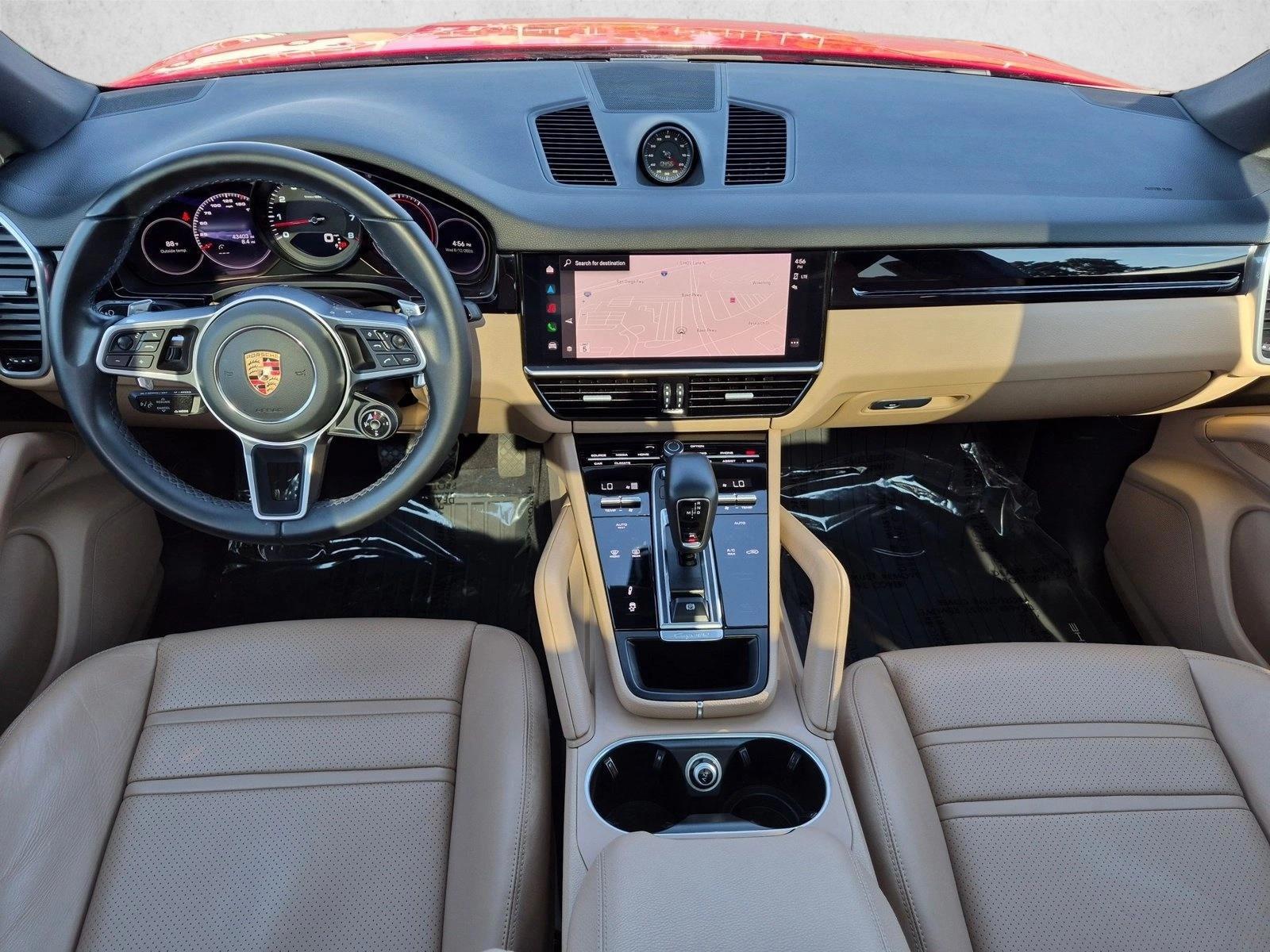 Thumbnail: 2023 Porsche Cayenne - 3