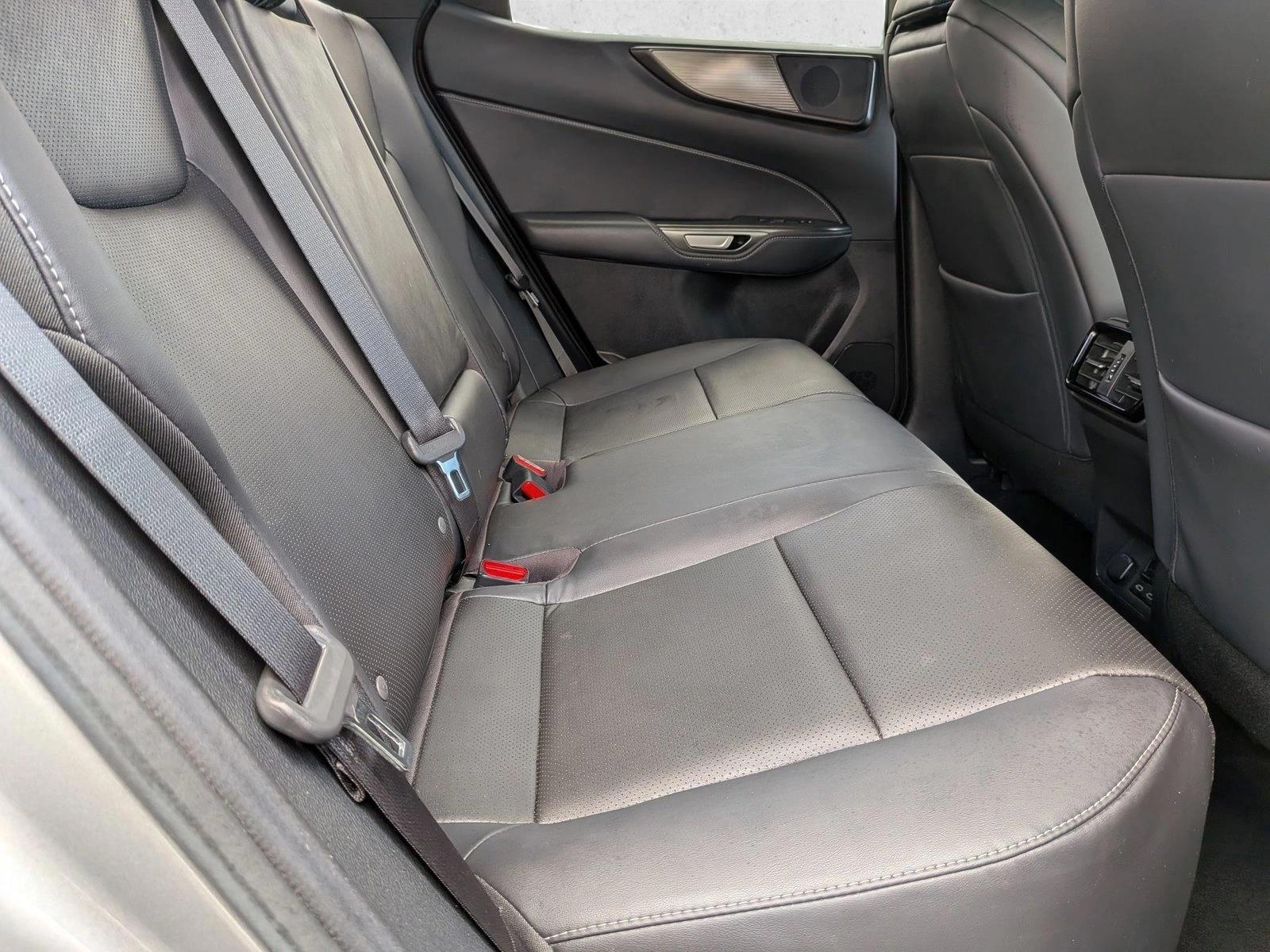 2022 Lexus NX 350 - Photo 19