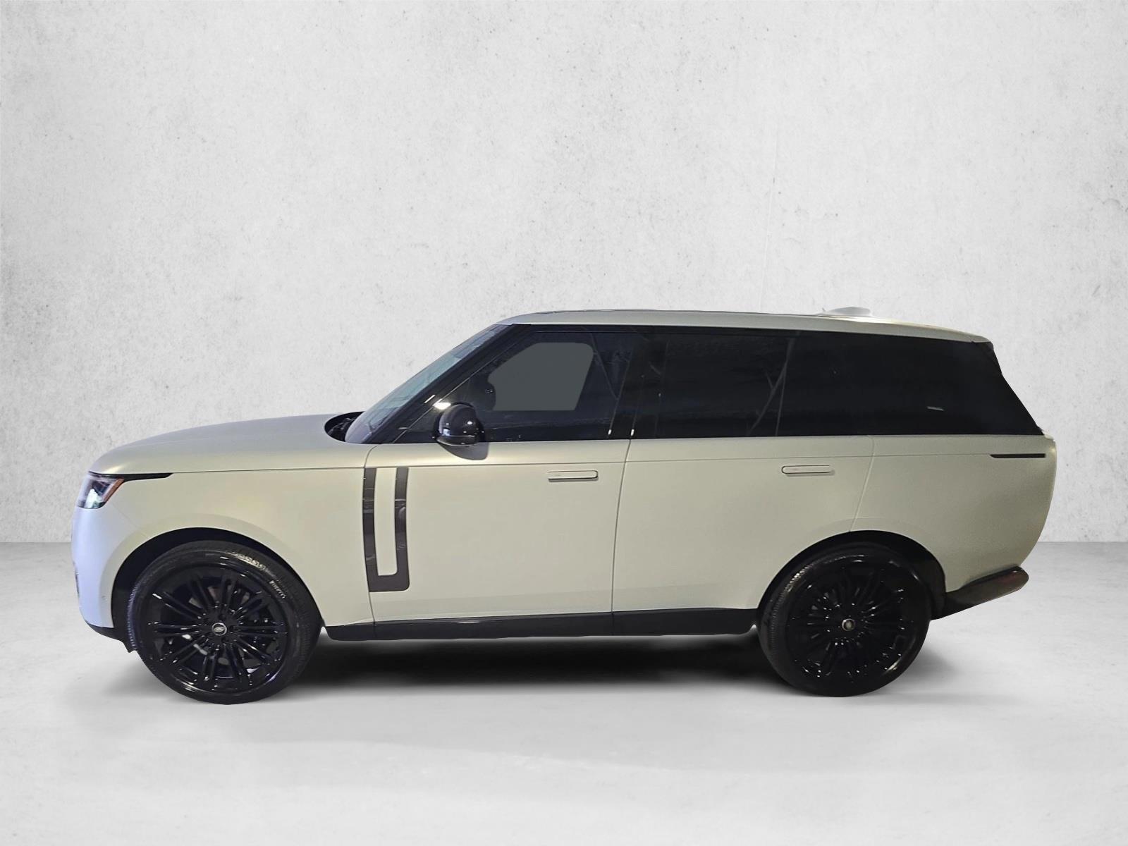 Thumbnail: 2025 Land Rover Range Rover - 2