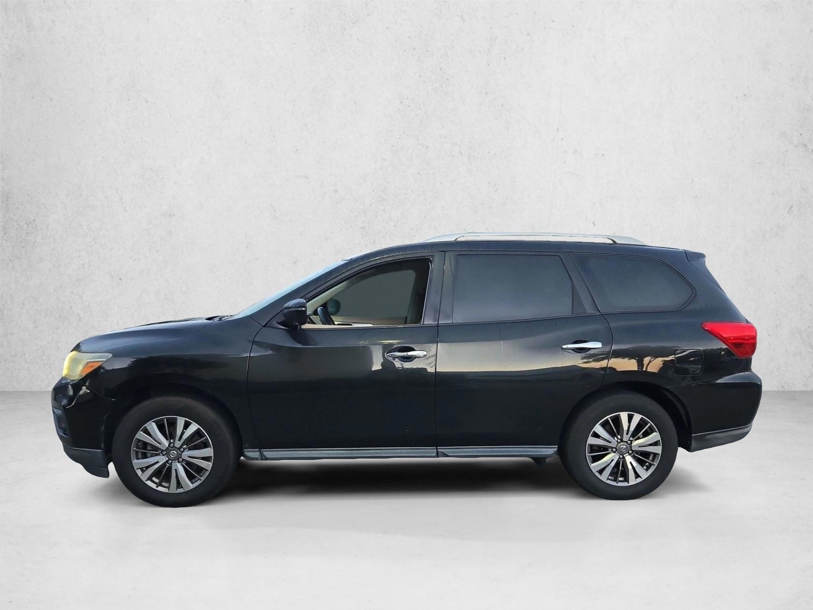 Thumbnail: 2018 Nissan Pathfinder - 2