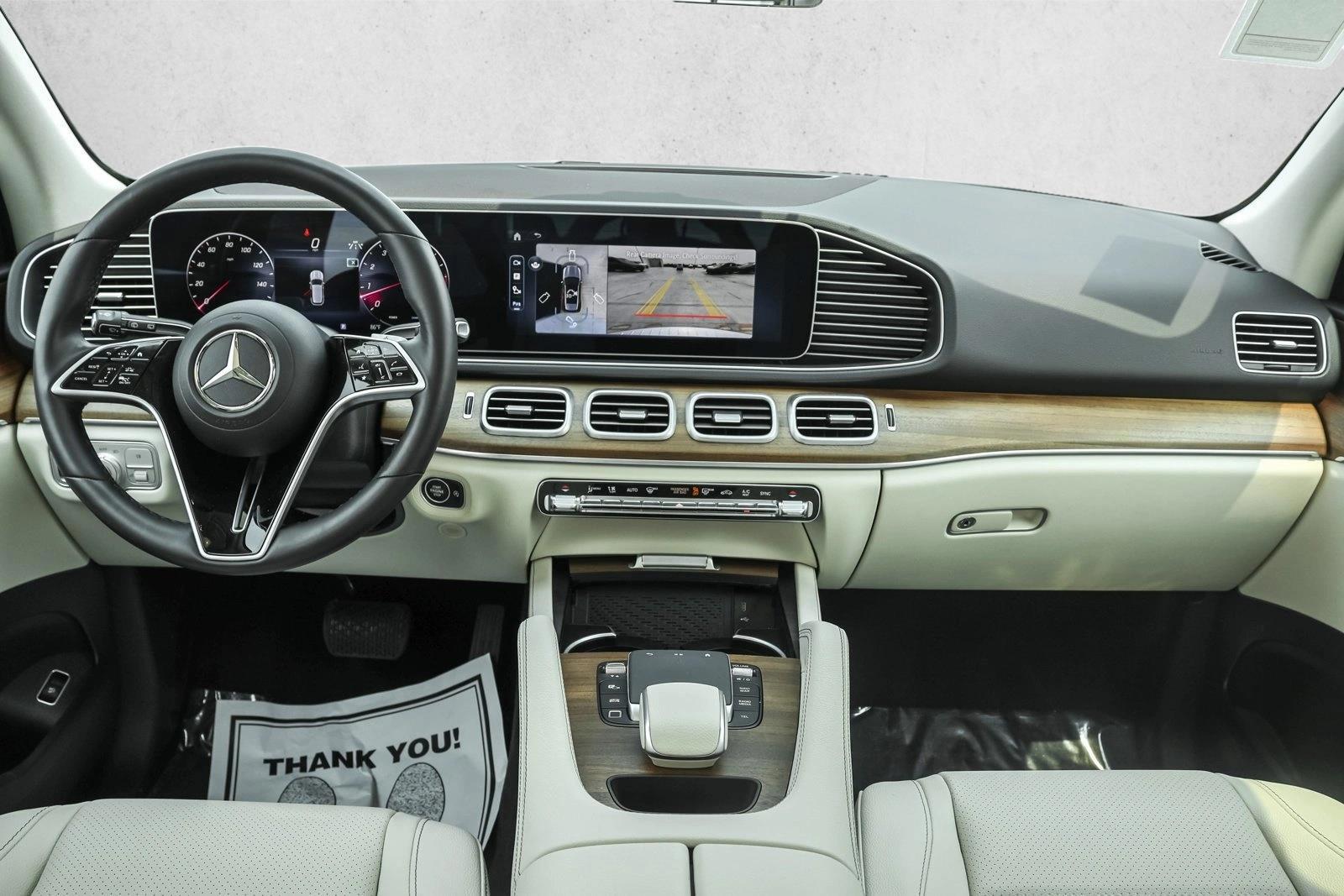 Thumbnail: 2026 Mercedes-Benz GLE - 4