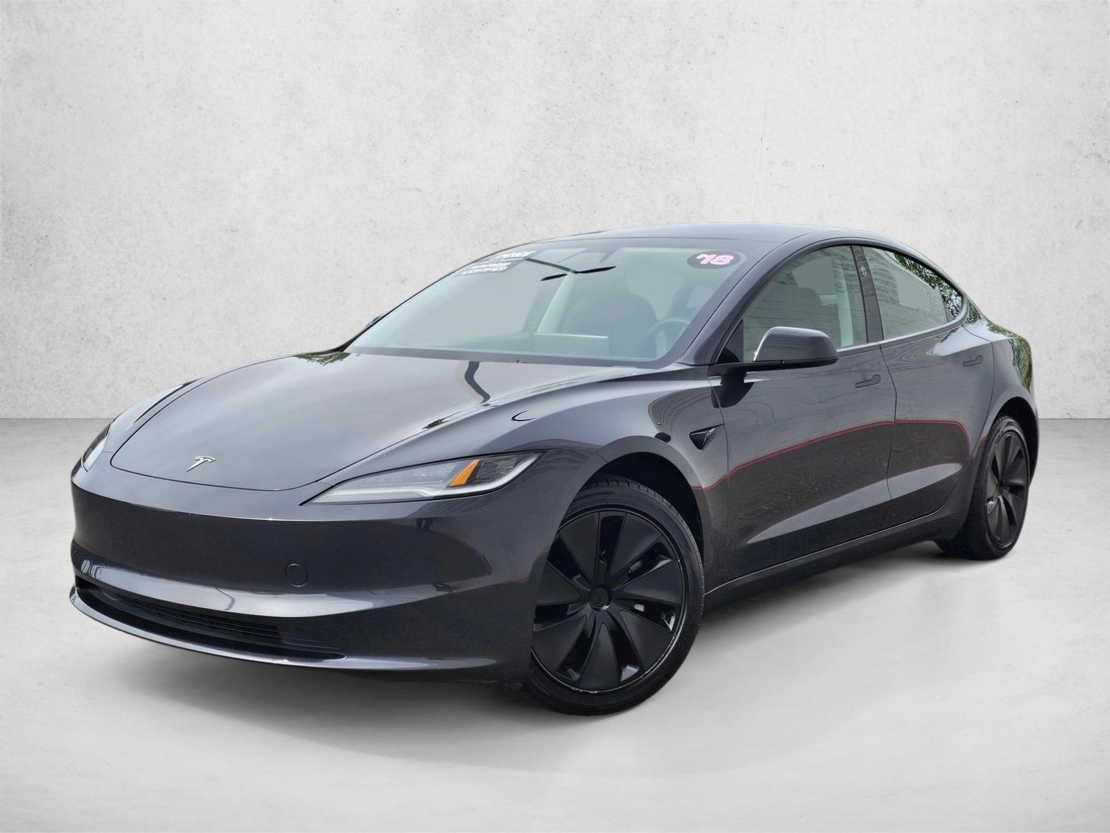 Thumbnail: 2025 Tesla Model 3 - 1