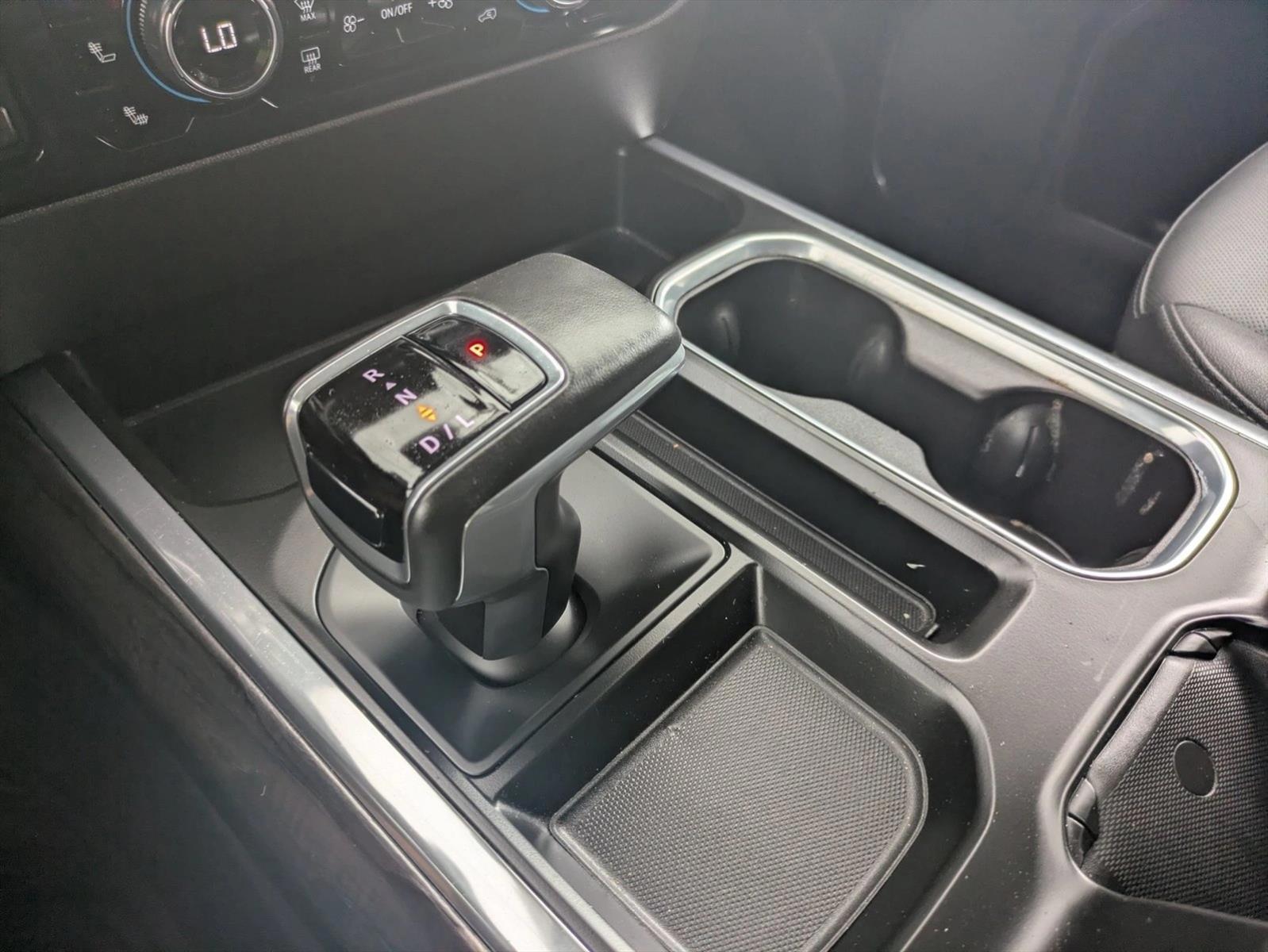 2024 Chevrolet Silverado 1500 LTZ - Photo 10