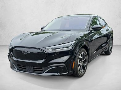 2022 Ford Mustang Mach-E Premium -
                  Westlake, OH