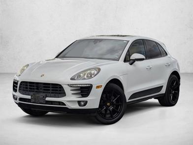 2017 Porsche Macan  -
                  Valencia, CA