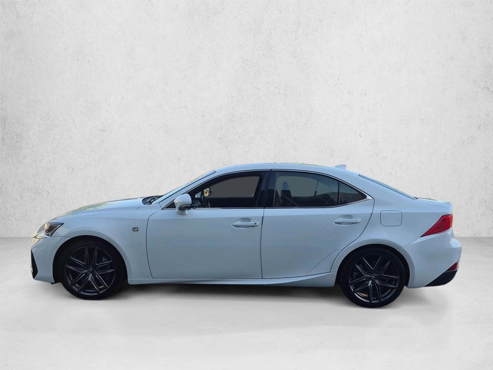 Thumbnail: 2019 Lexus IS - 2