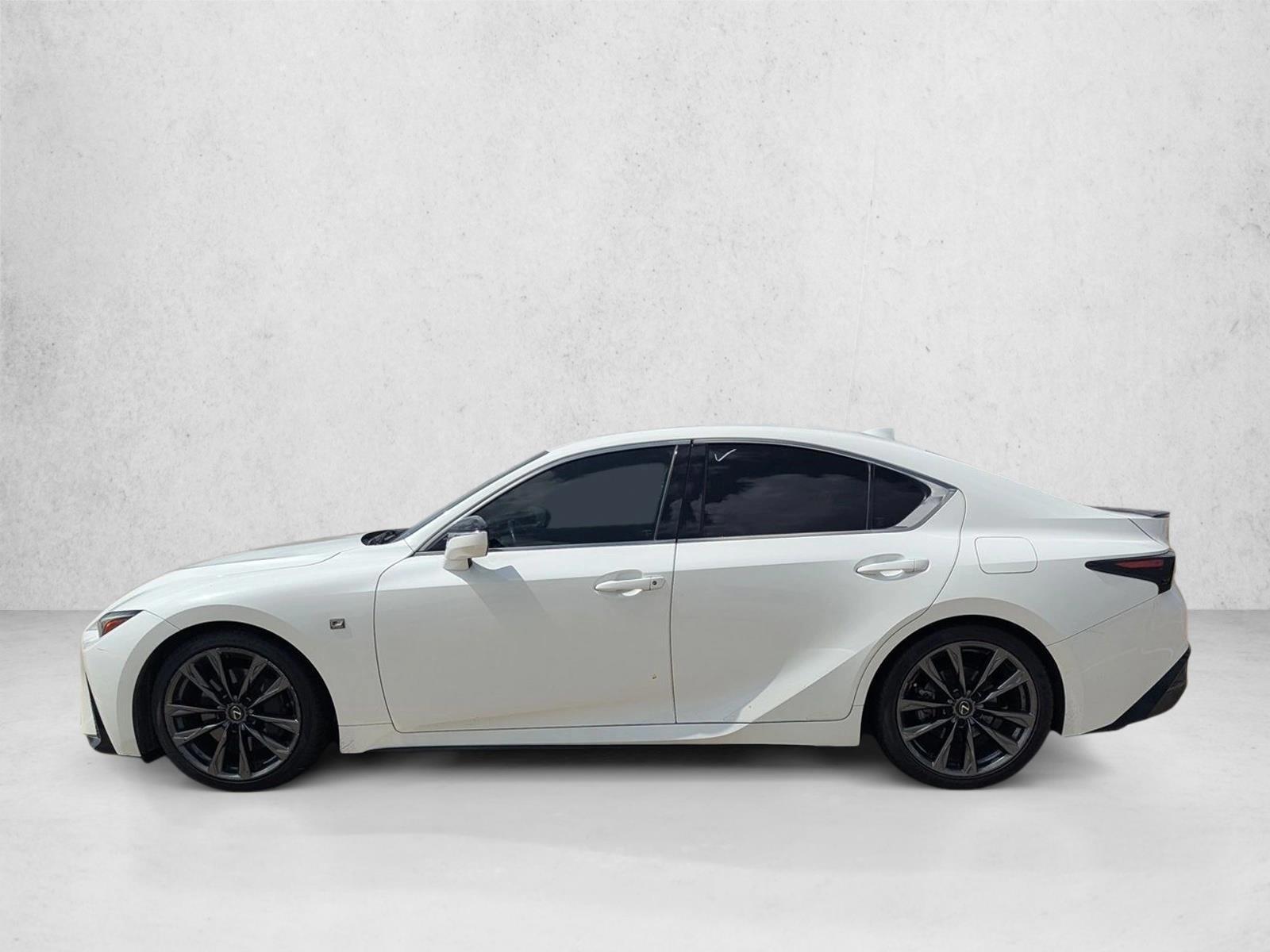 Thumbnail: 2022 Lexus IS - 2