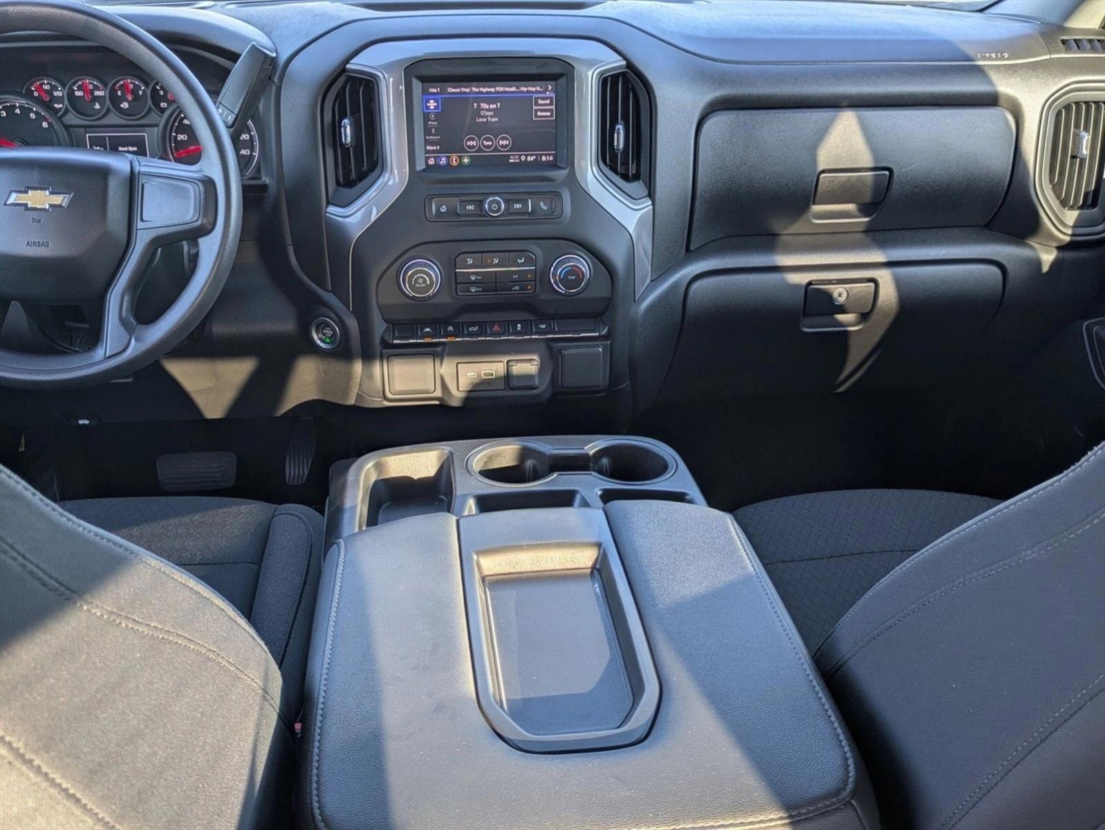 Thumbnail: 2022 Chevrolet Silverado 1500 - 4