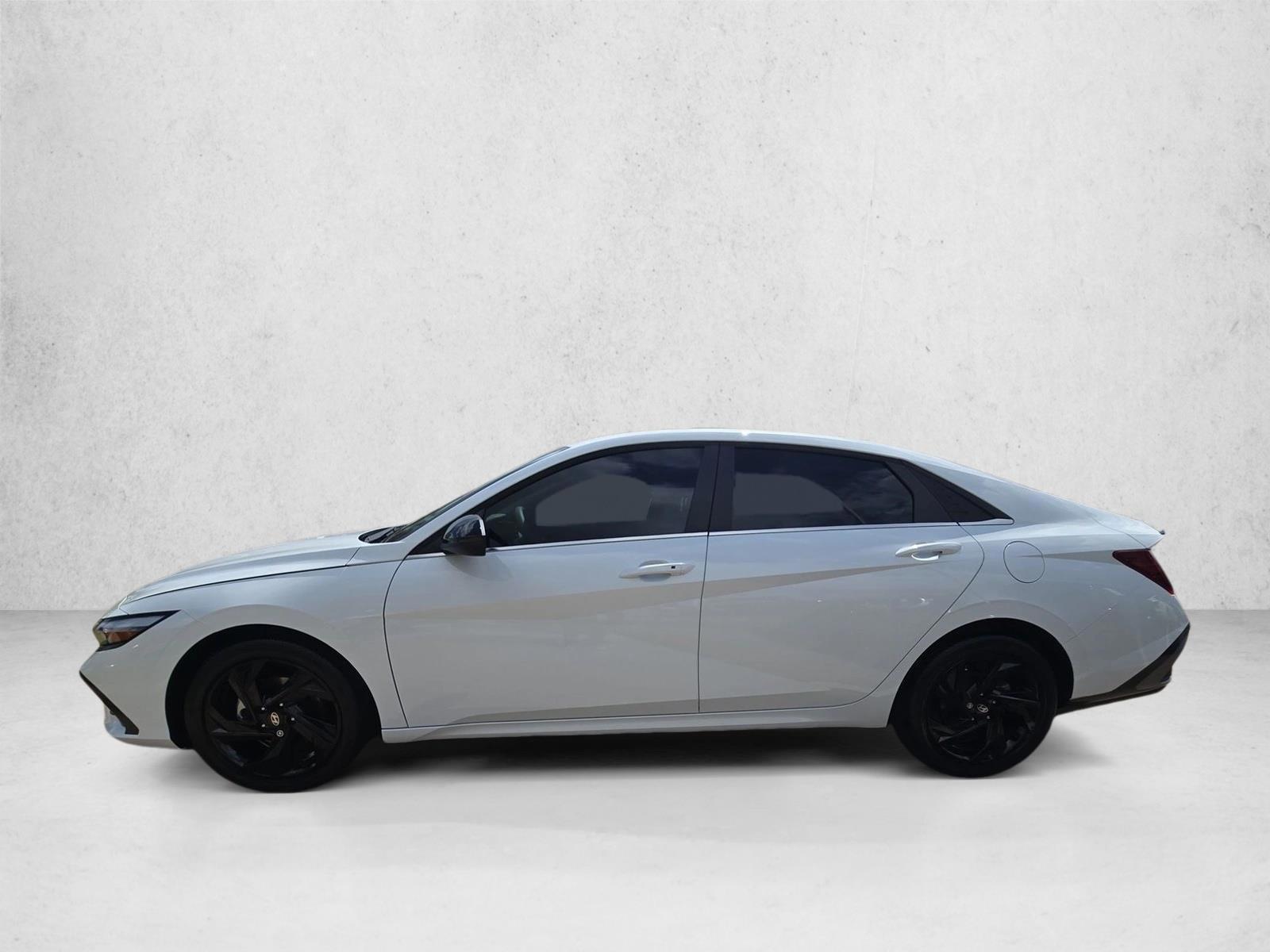 Thumbnail: 2026 Hyundai Elantra - 3