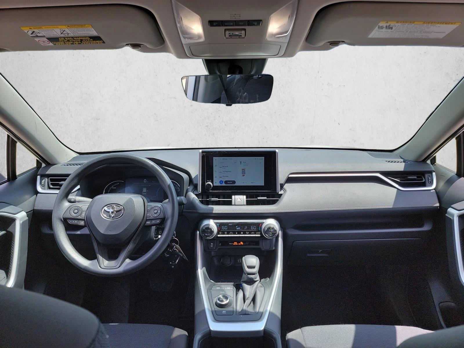 Thumbnail: 2025 Toyota RAV4 - 3