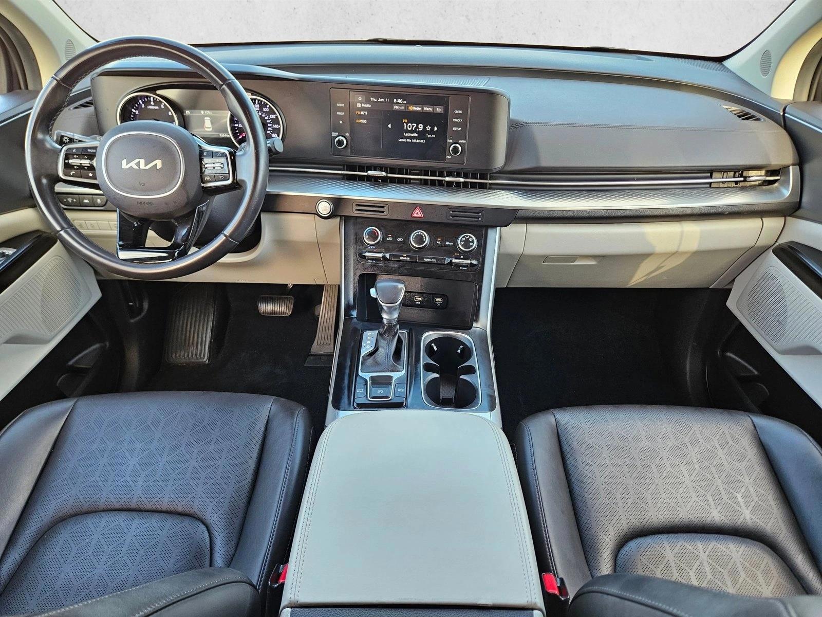 Thumbnail: 2024 Kia Carnival - 3