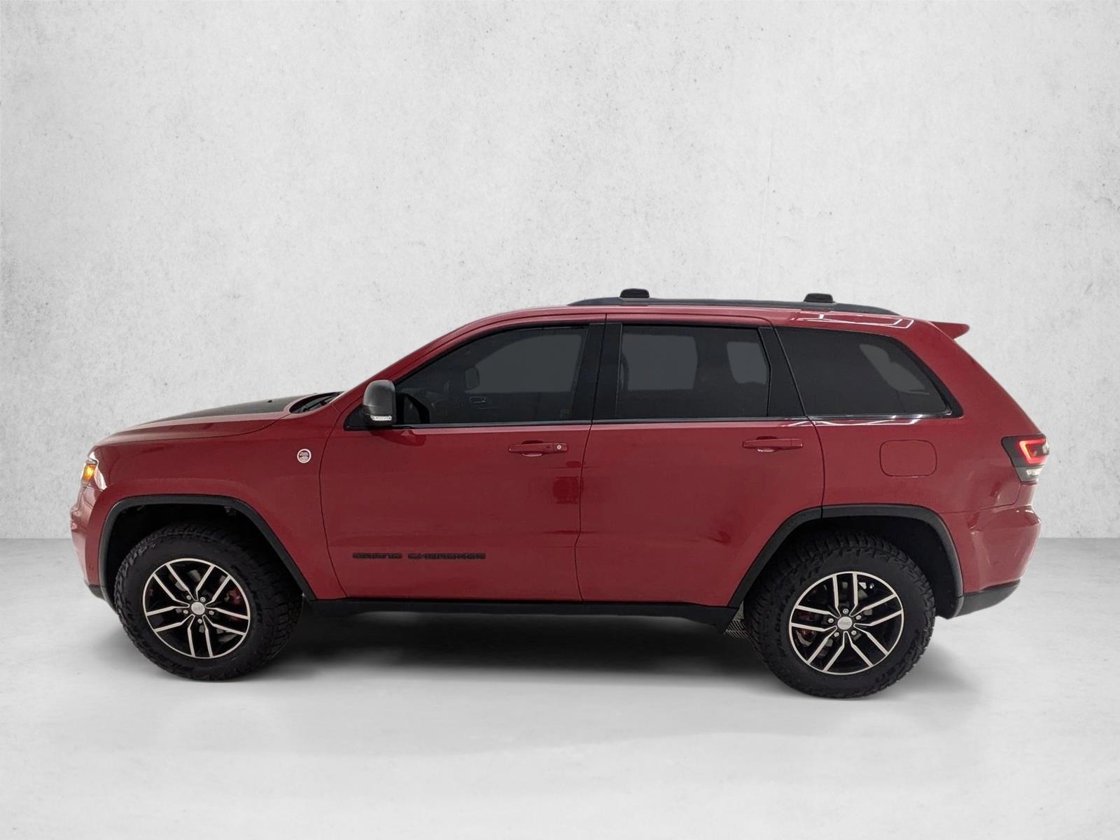 Thumbnail: 2017 Jeep Grand Cherokee - 2