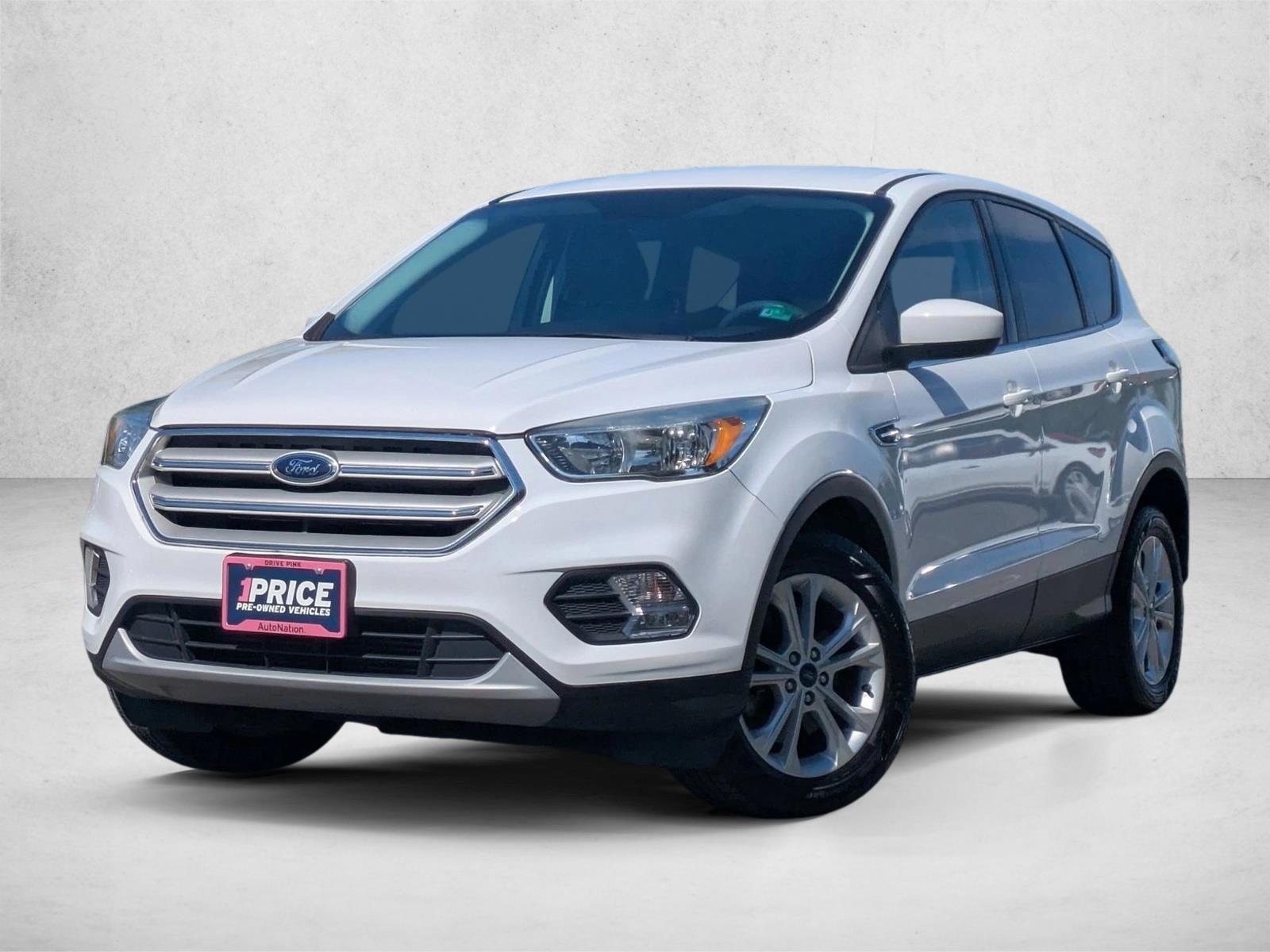 Thumbnail: 2017 Ford Escape - 1