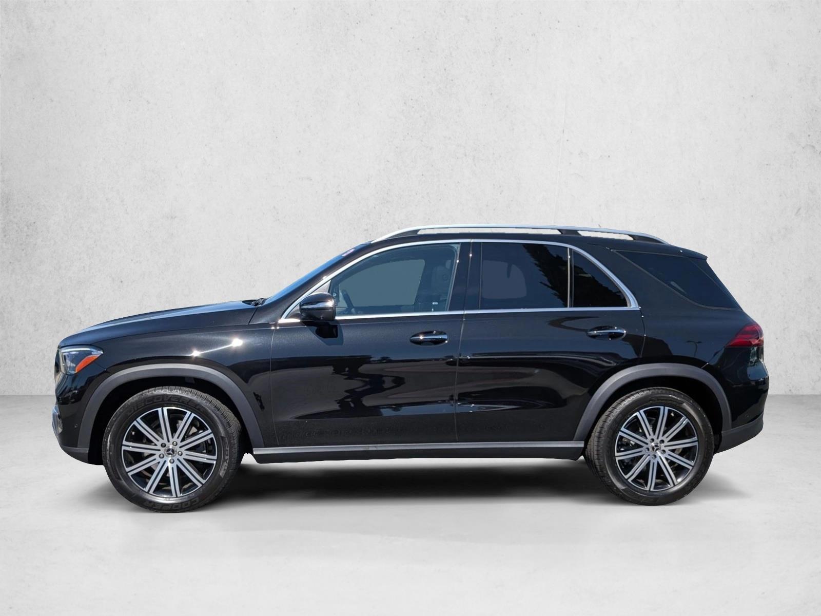 Thumbnail: 2026 Mercedes-Benz GLE - 2