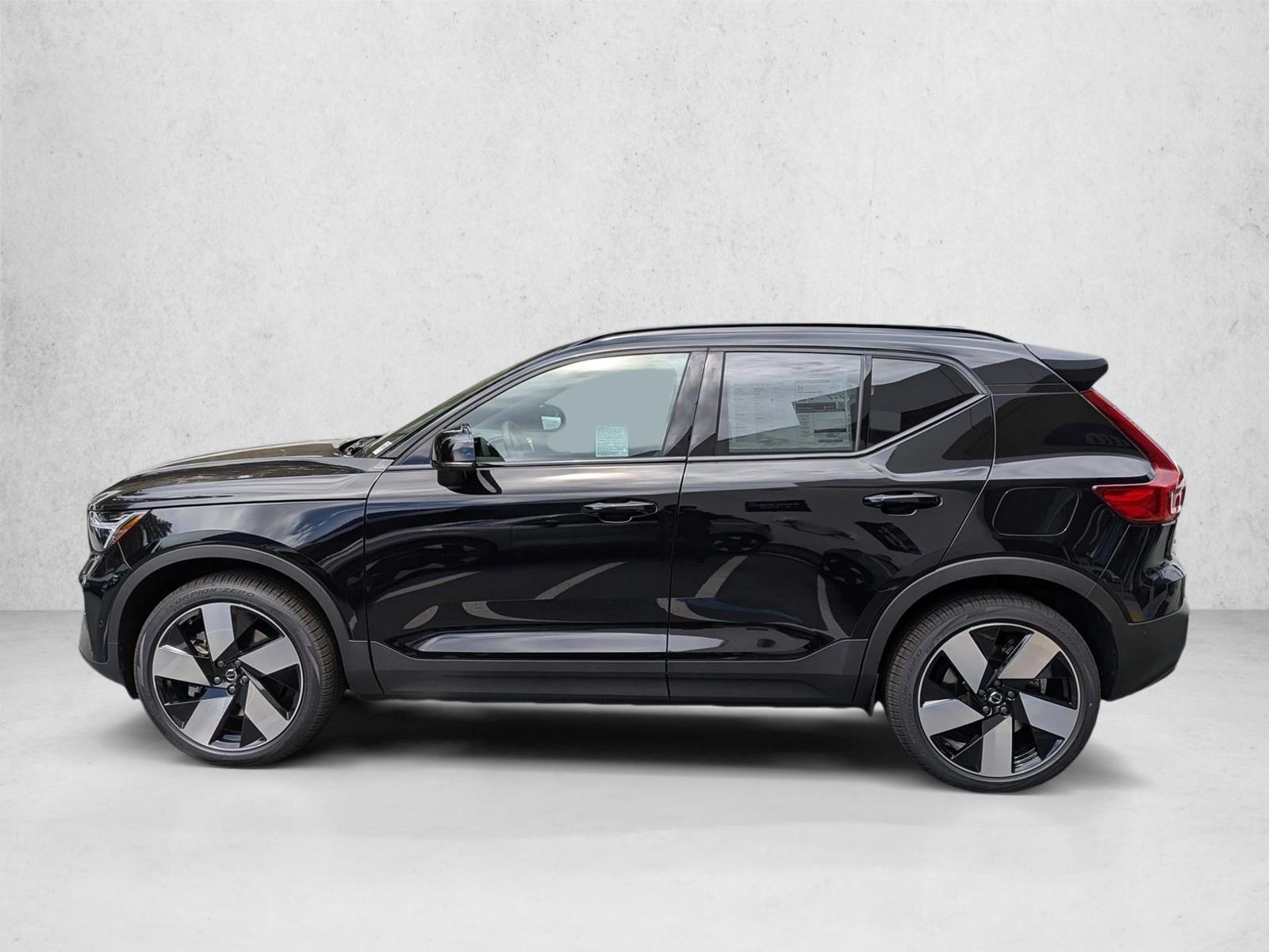 Thumbnail: 2026 Volvo EX40 - 2