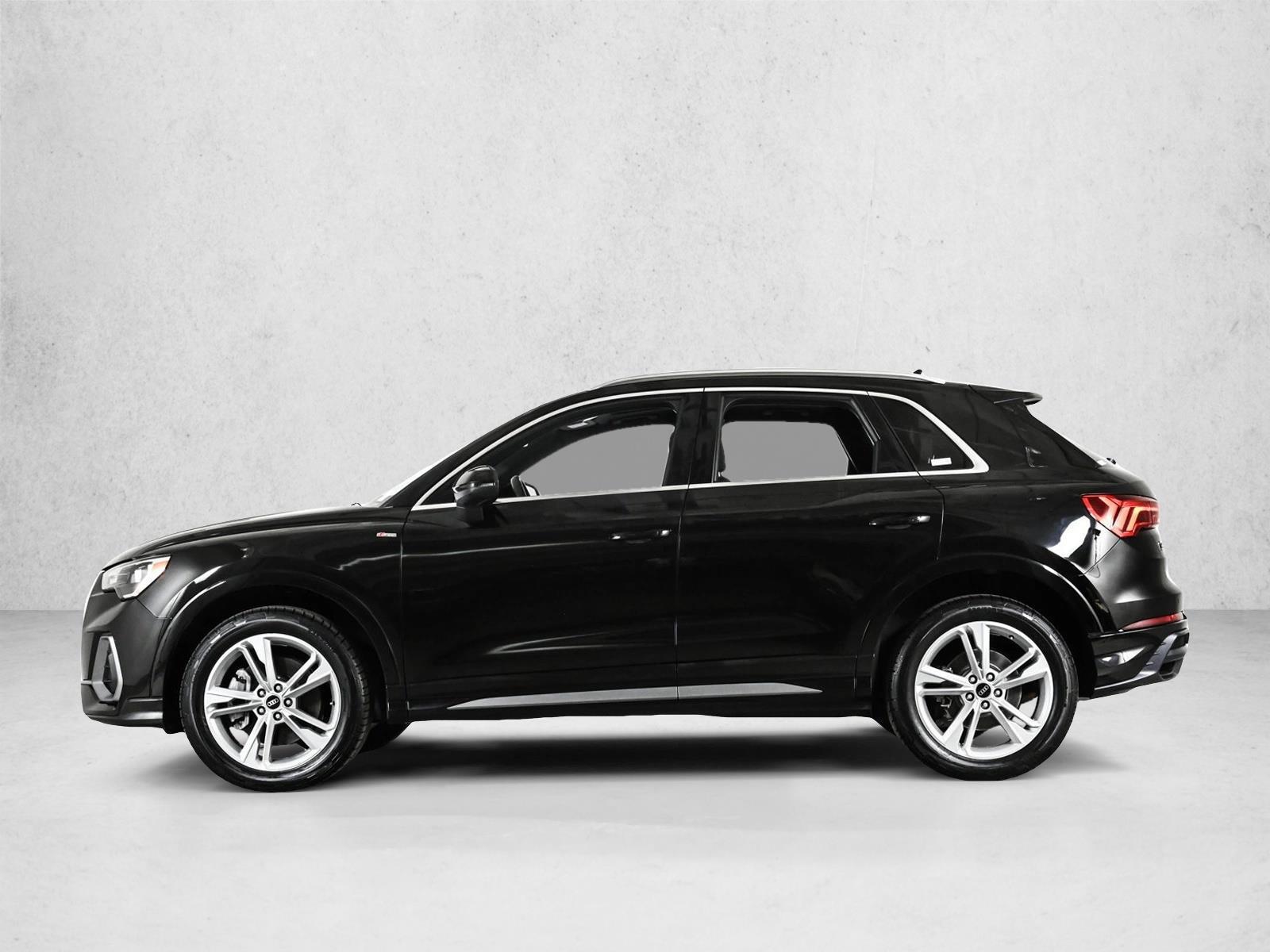 Thumbnail: 2021 Audi Q3 - 2