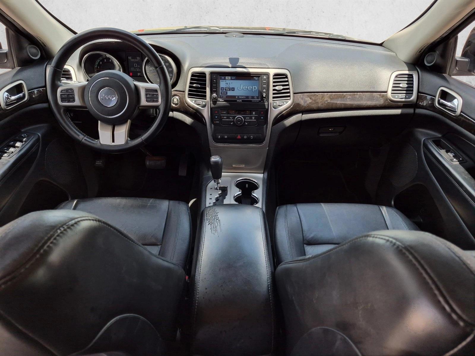 Thumbnail: 2012 Jeep Grand Cherokee - 3