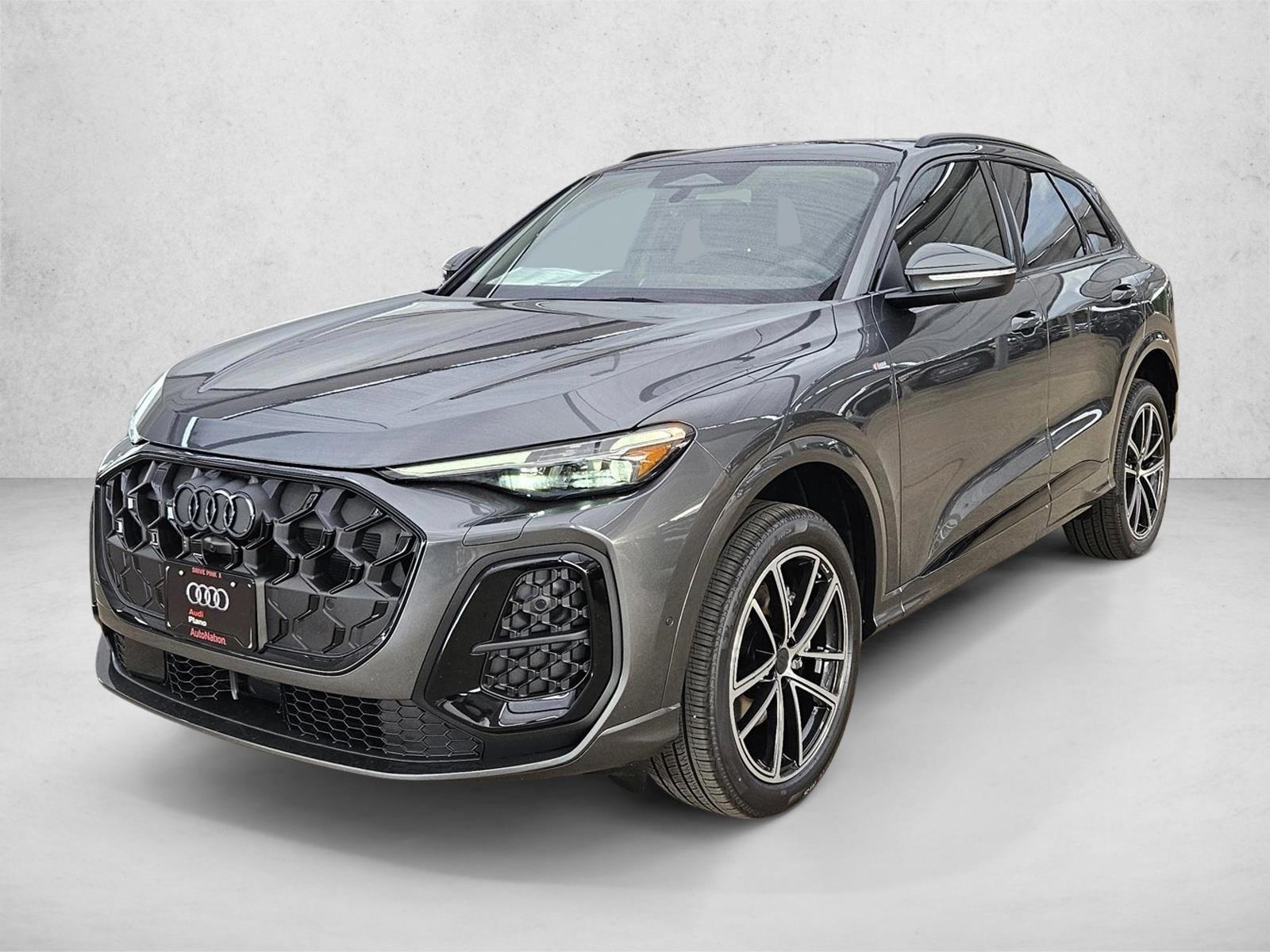 Thumbnail: 2026 Audi Q5 - 1
