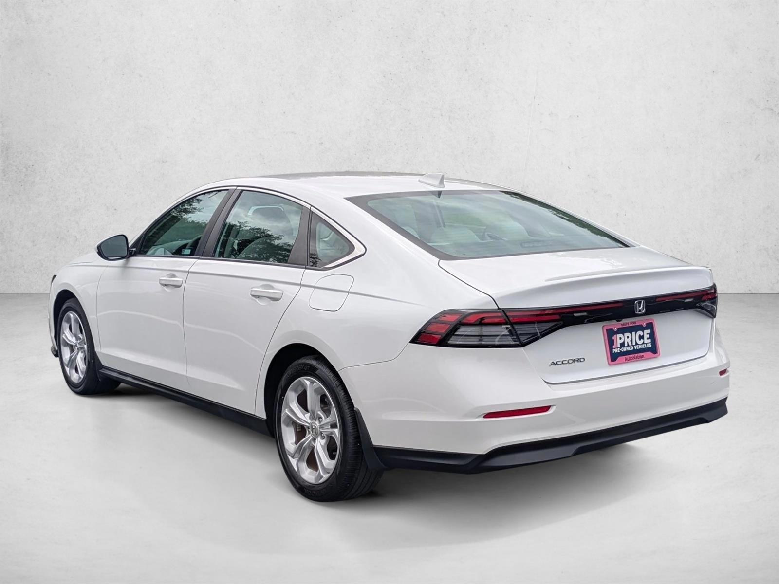 2023 Honda Accord LX - Photo 8