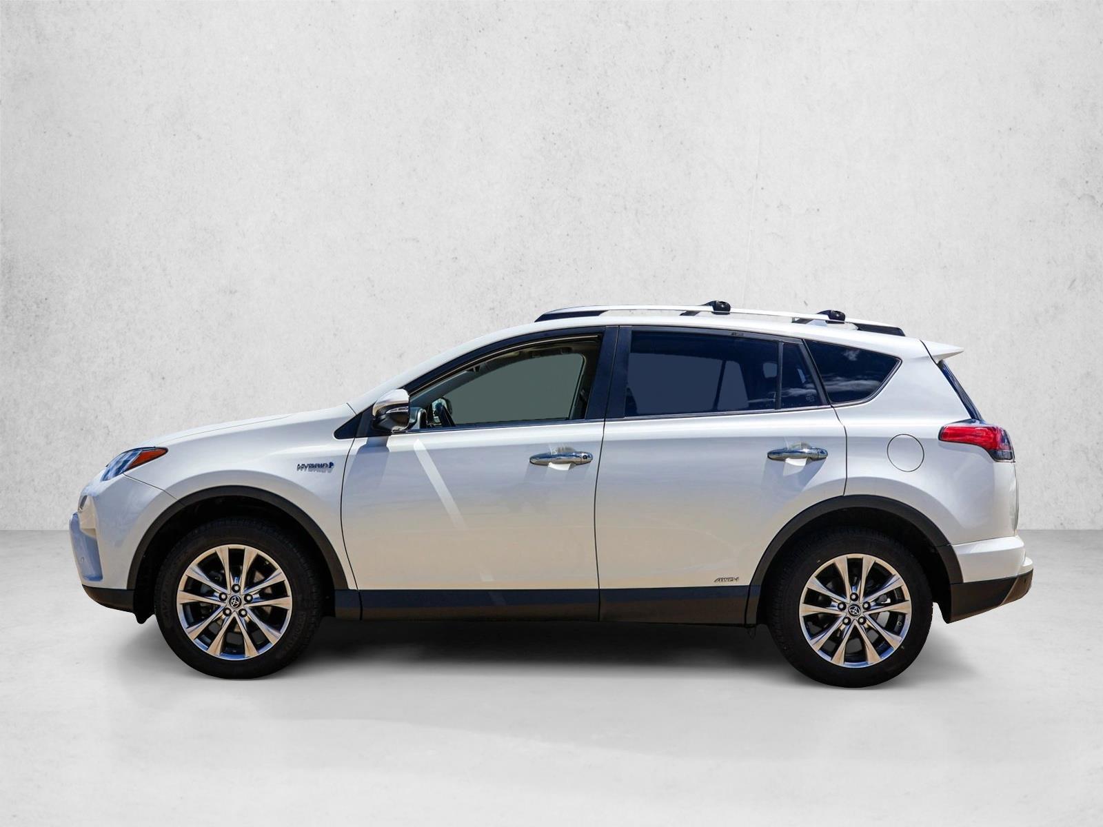 Thumbnail: 2018 Toyota RAV4 - 2