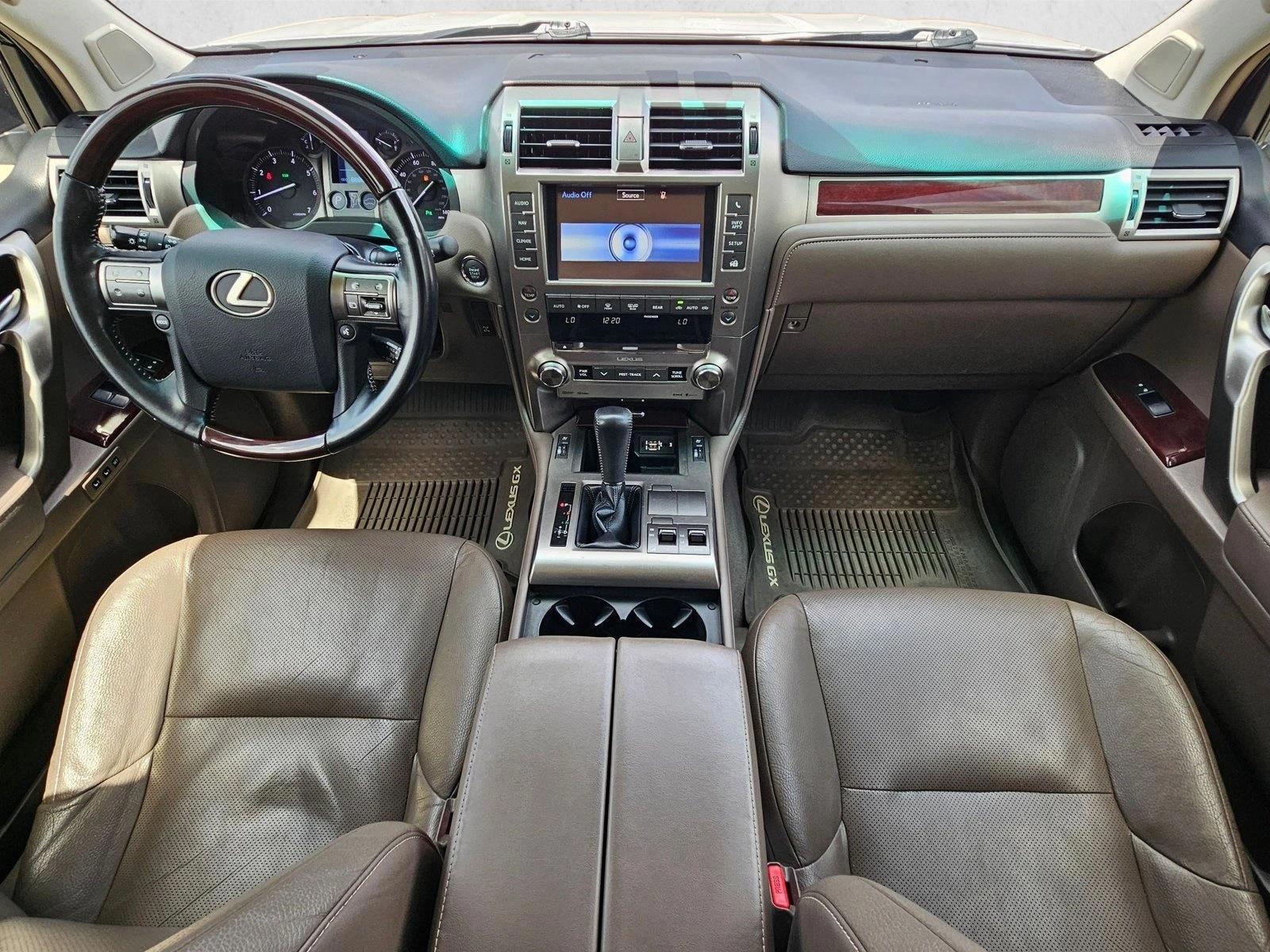 Thumbnail: 2018 Lexus GX - 3
