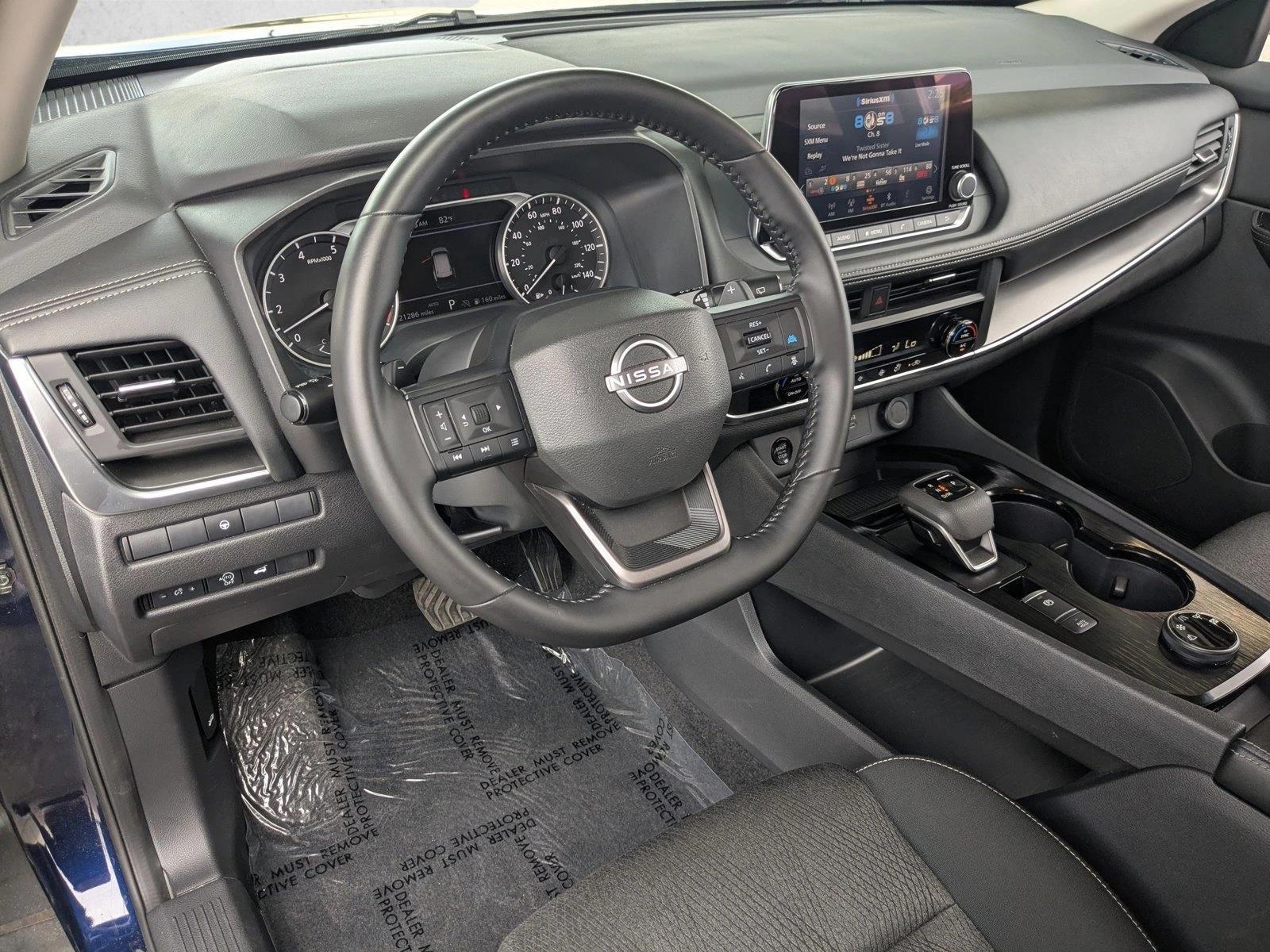 Thumbnail: 2025 Nissan Rogue - 3