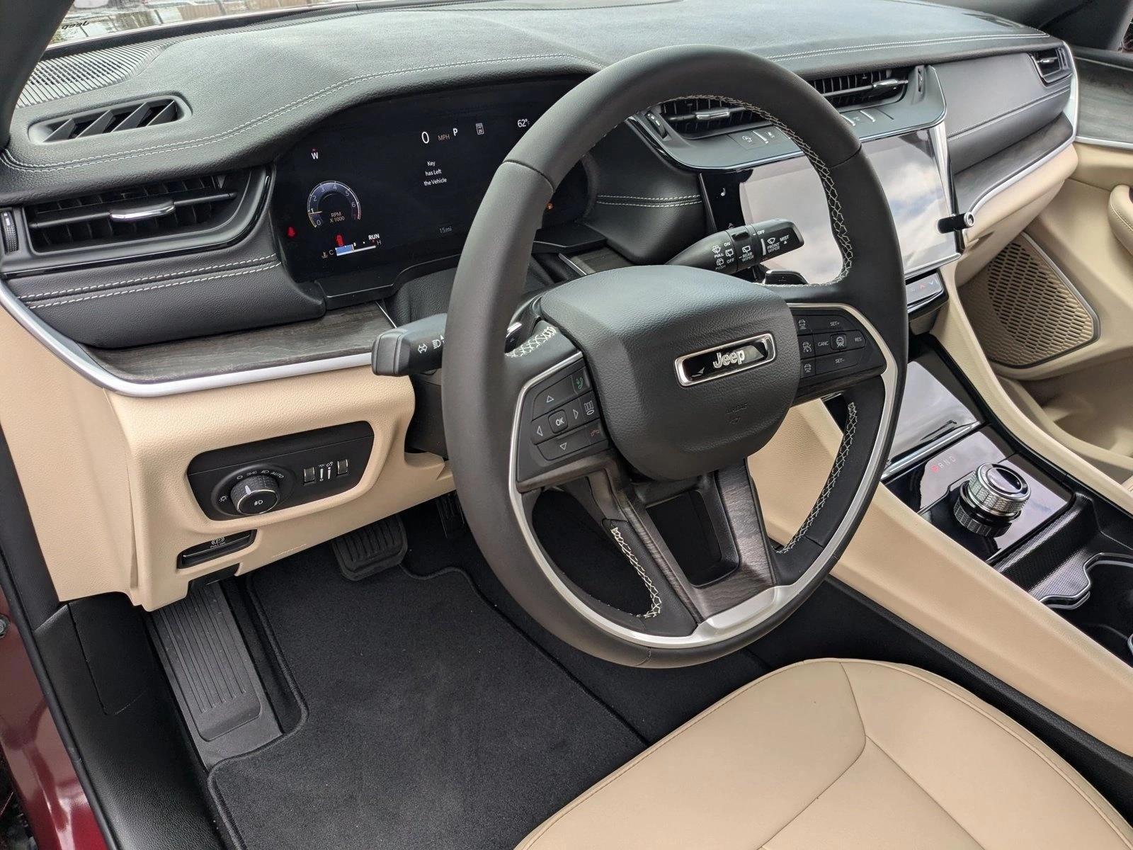 Thumbnail: 2026 Jeep Grand Cherokee - 3