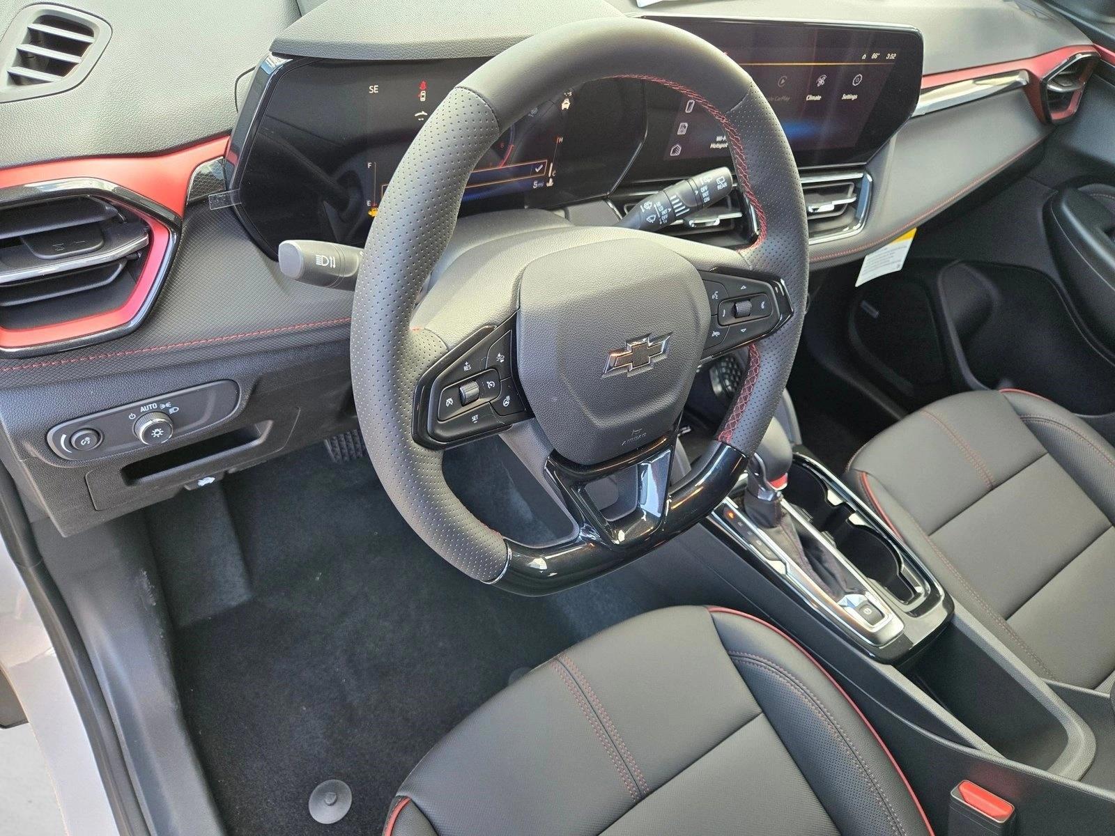 Thumbnail: 2026 Chevrolet TrailBlazer - 3