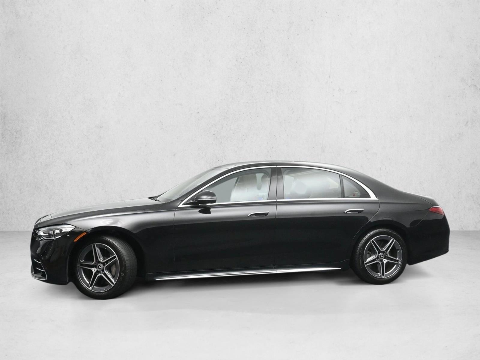 Thumbnail: 2024 Mercedes-Benz S-Class - 2