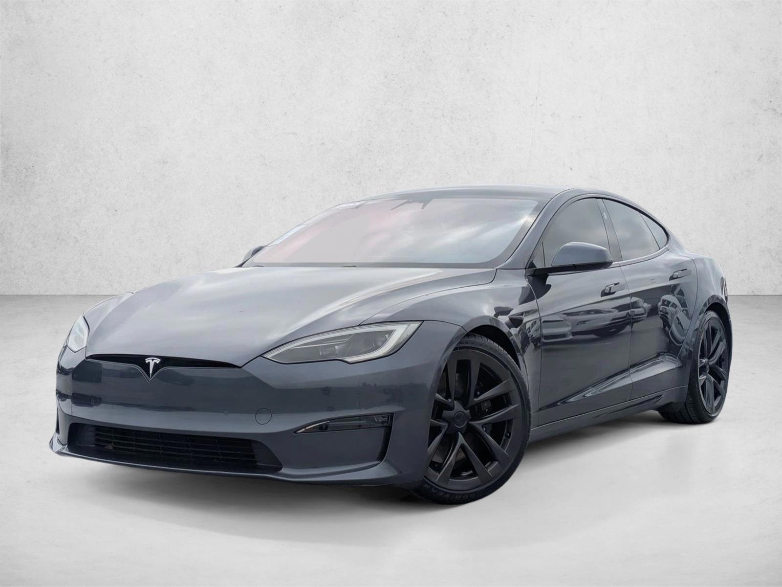 Thumbnail: 2023 Tesla Model S - 1