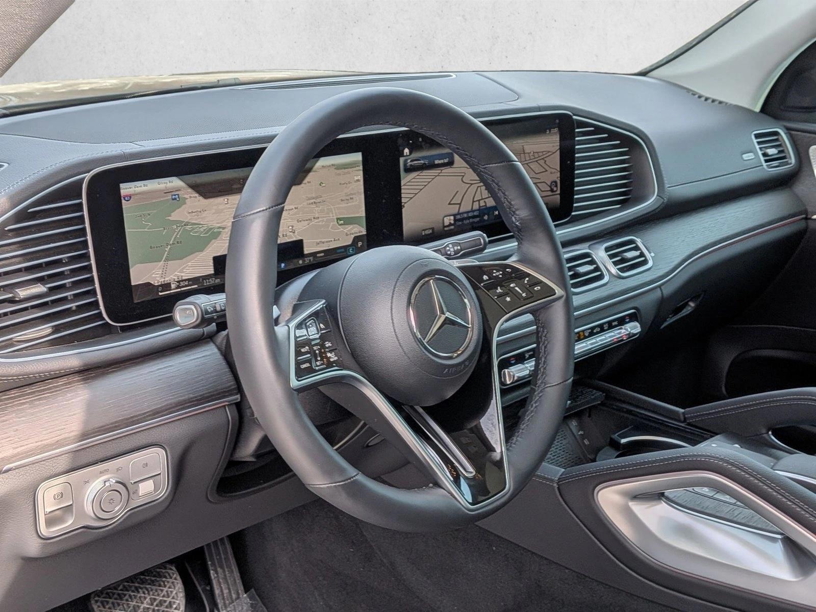 Thumbnail: 2026 Mercedes-Benz GLS - 3