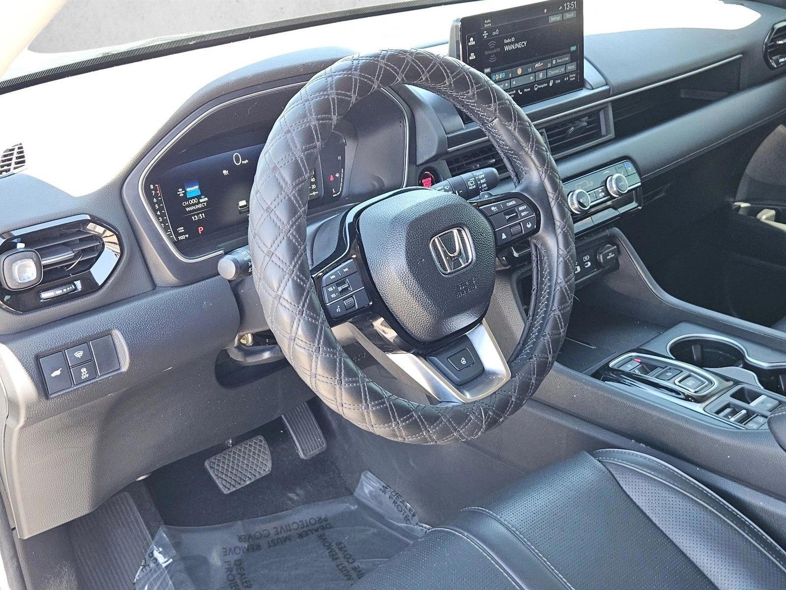 Thumbnail: 2024 Honda Pilot - 3